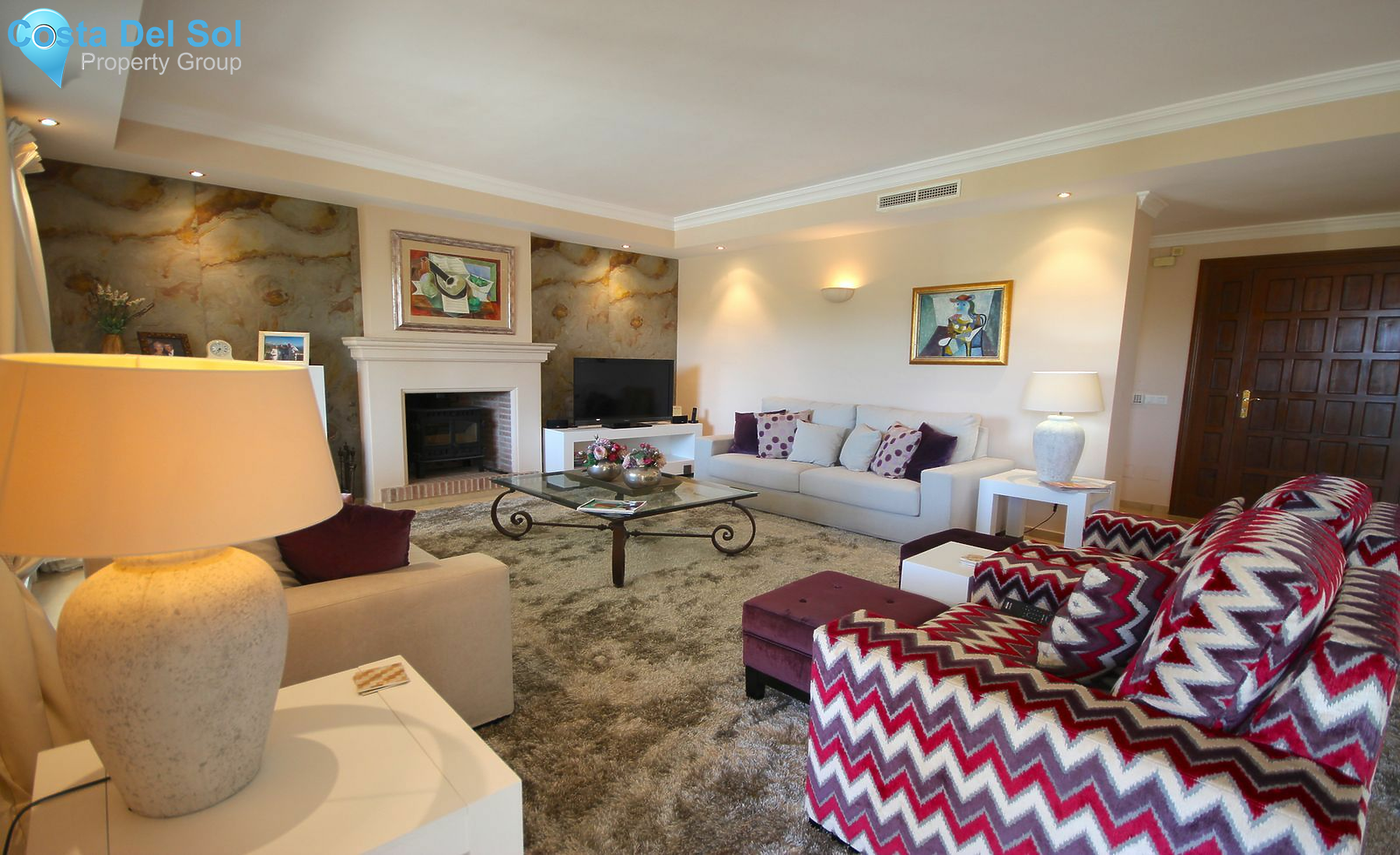 Detached Villa in Nueva Andalucía-1514459