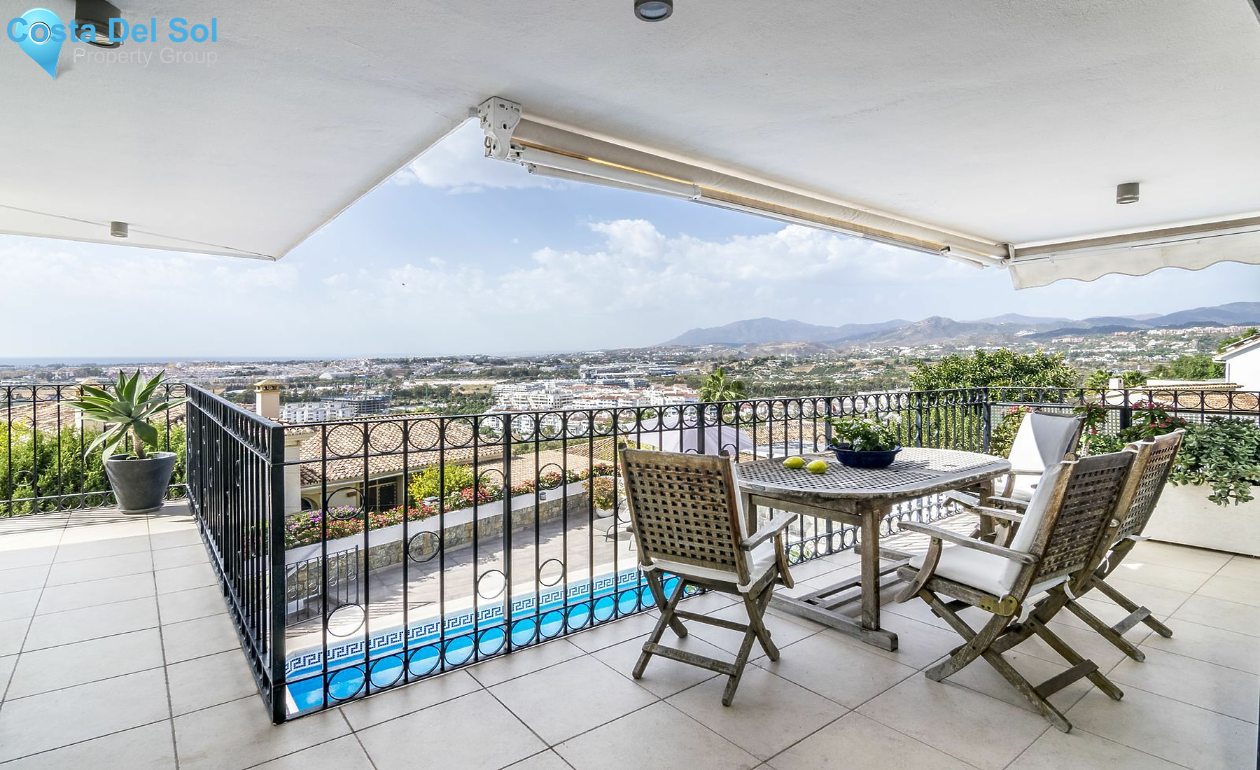 Detached Villa in Nueva Andalucía-1517230