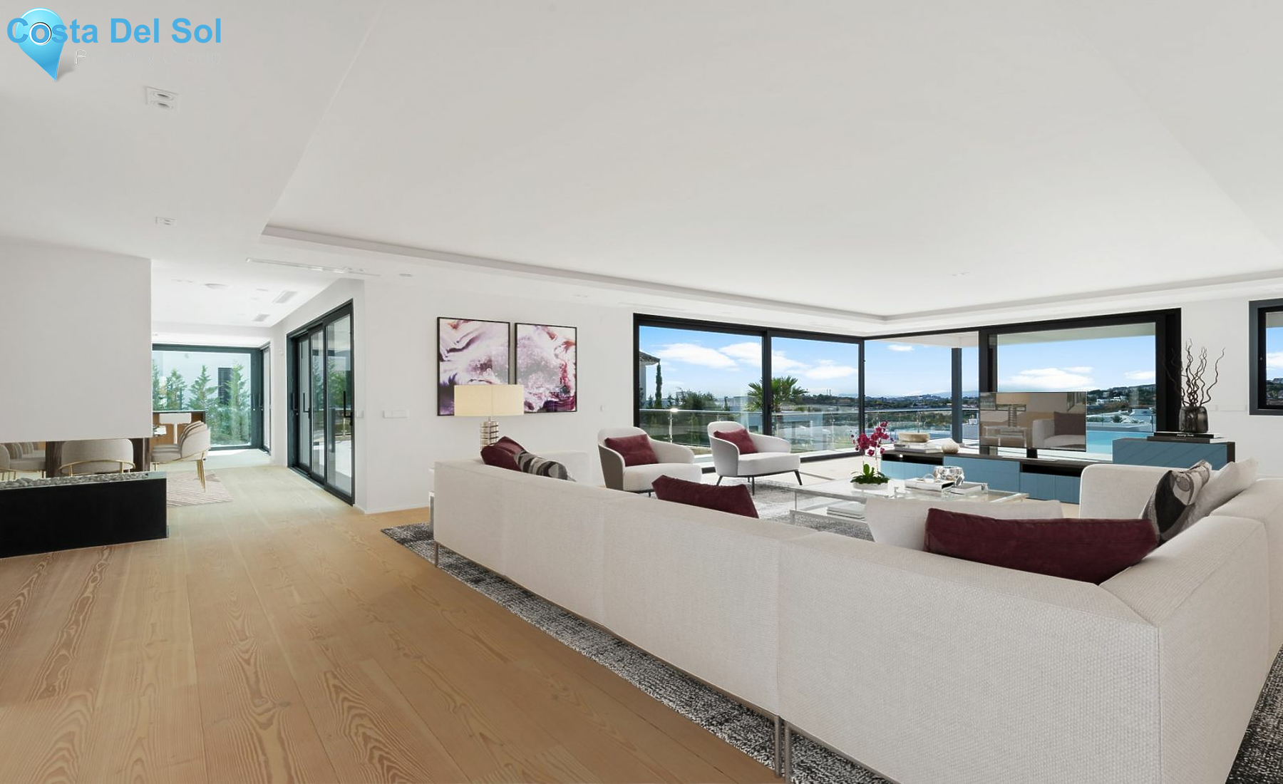 Detached Villa in Nueva Andalucía-1518995