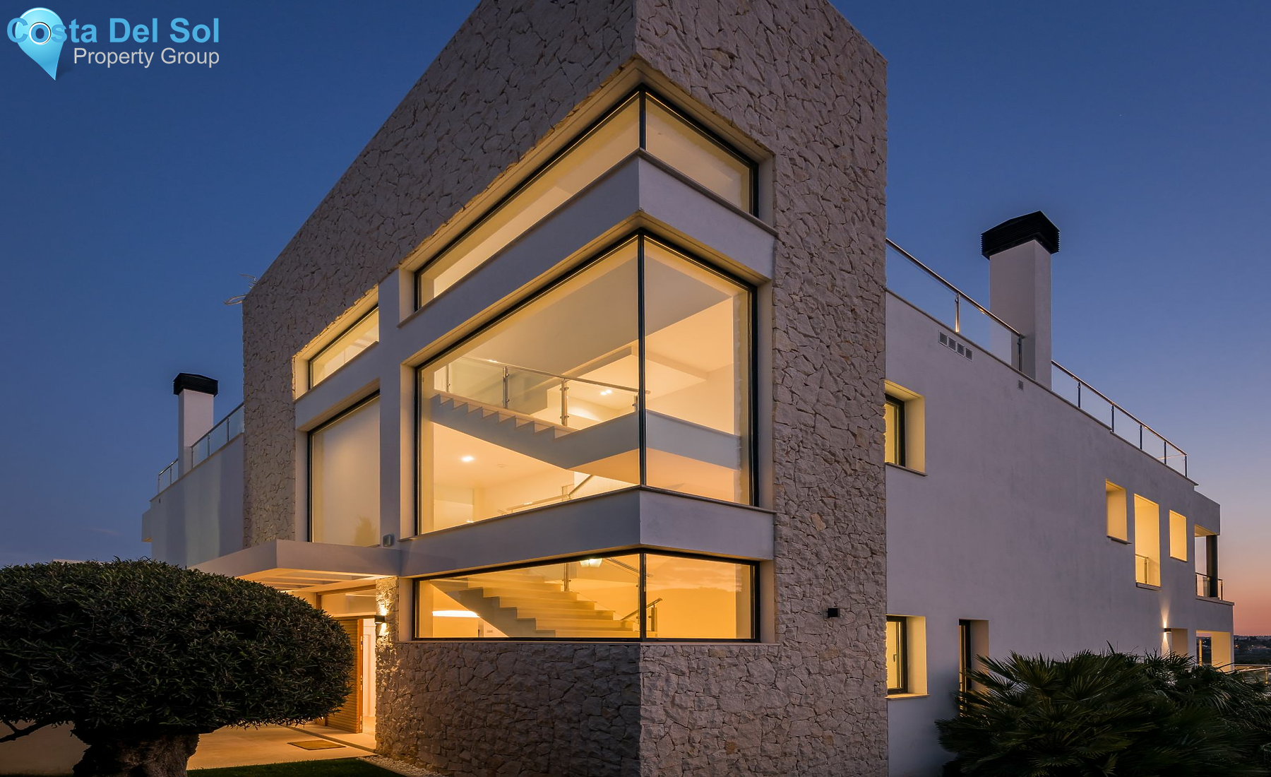 Detached Villa in Nueva Andalucía-1518989