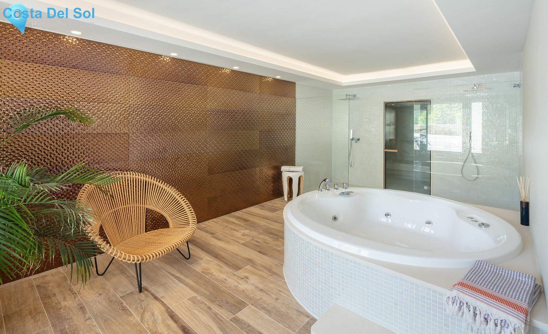 Detached Villa in Nueva Andalucía-1534651