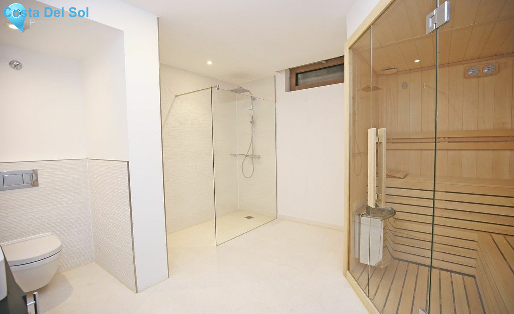 Detached Villa in Nueva Andalucía-1544493