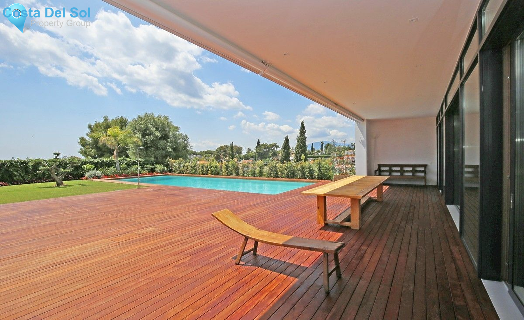 Detached Villa in Nueva Andalucía-1544495
