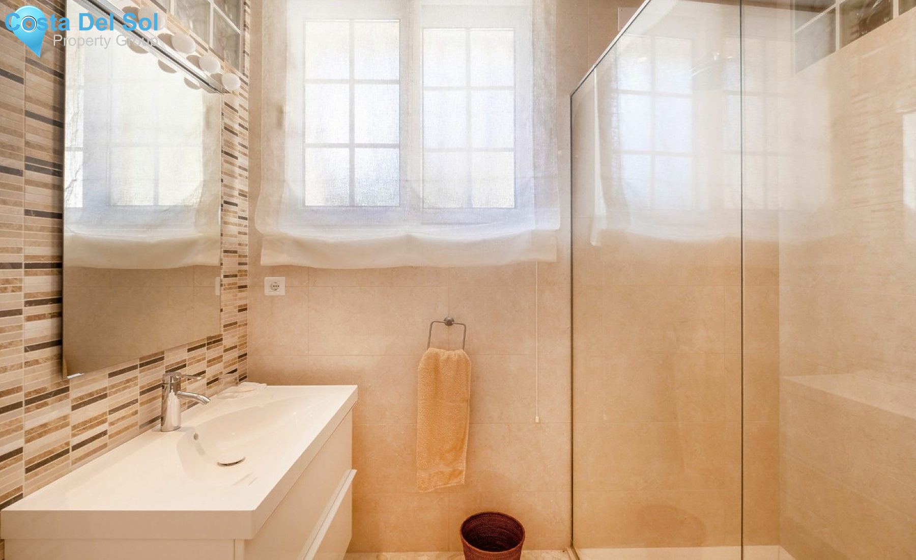 Detached Villa in Nueva Andalucía-1547149