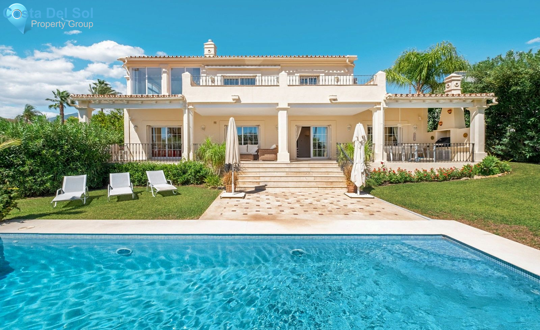 Detached Villa in Nueva Andalucía-1547150