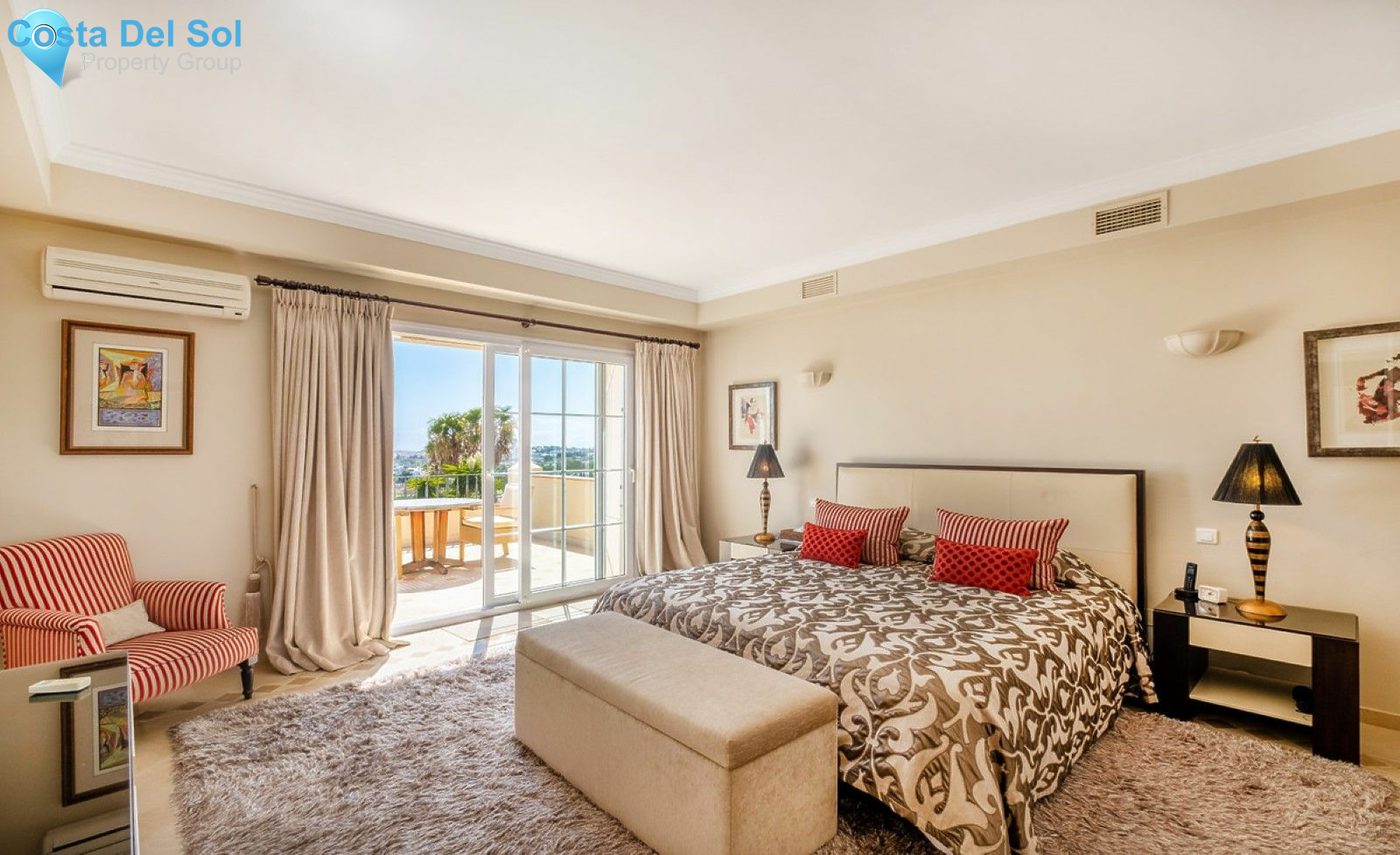 Detached Villa in Nueva Andalucía-1547138
