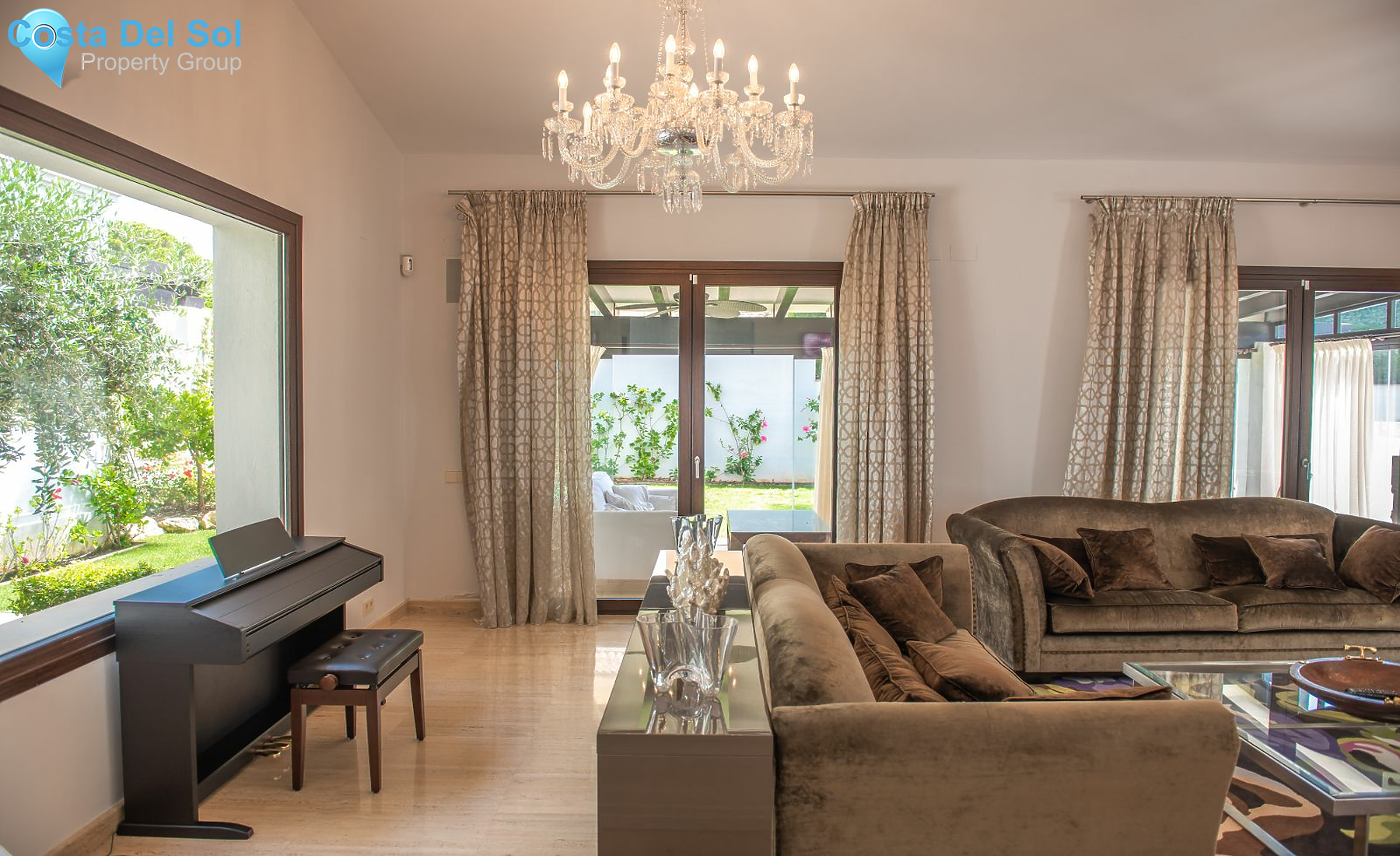 Detached Villa in Puerto Banús-1134677