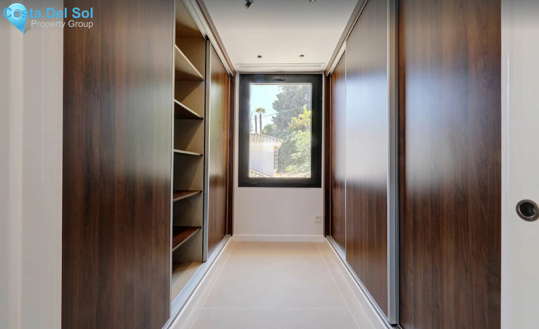 Detached Villa in Puerto Banús-1393127