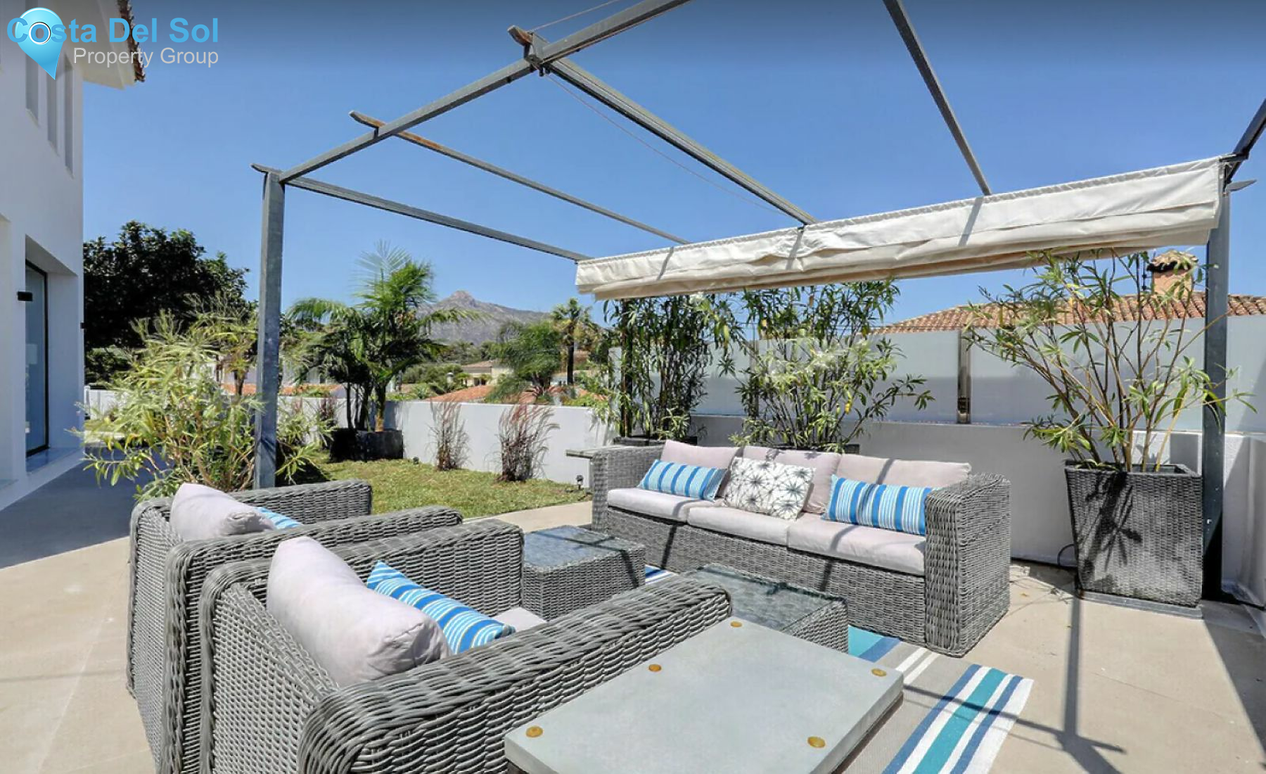 Detached Villa in Puerto Banús-1393128