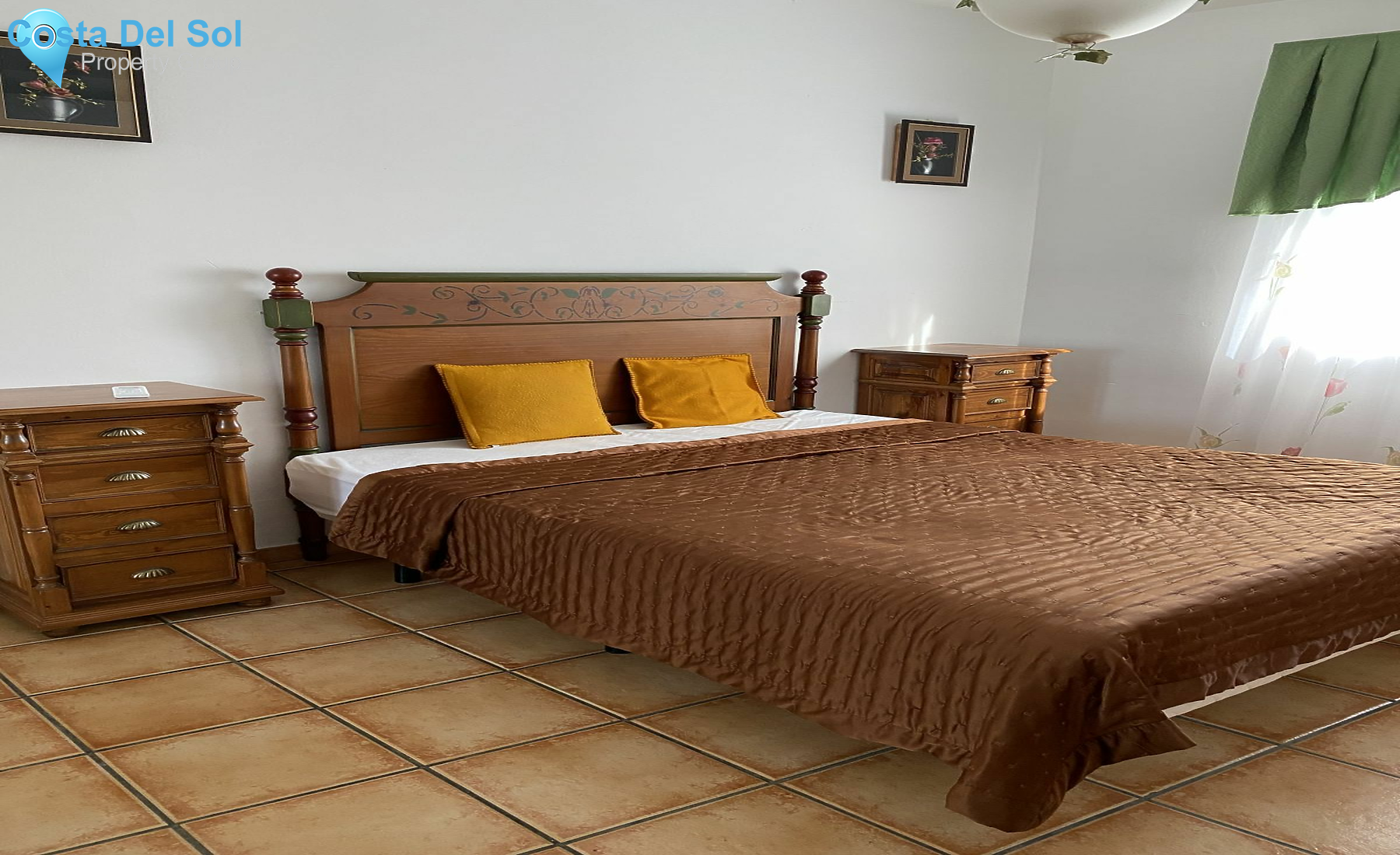 Detached Villa in Reserva de Marbella-1144438