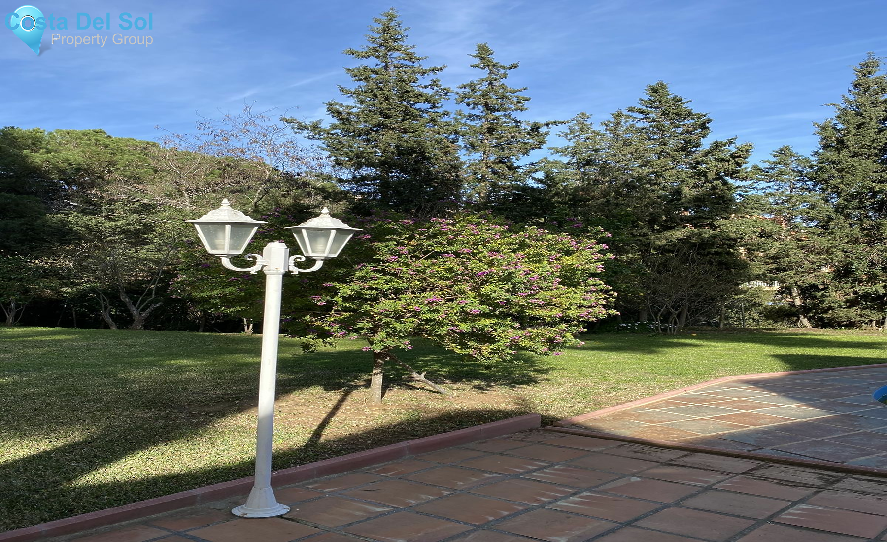 Detached Villa in Reserva de Marbella-1144428