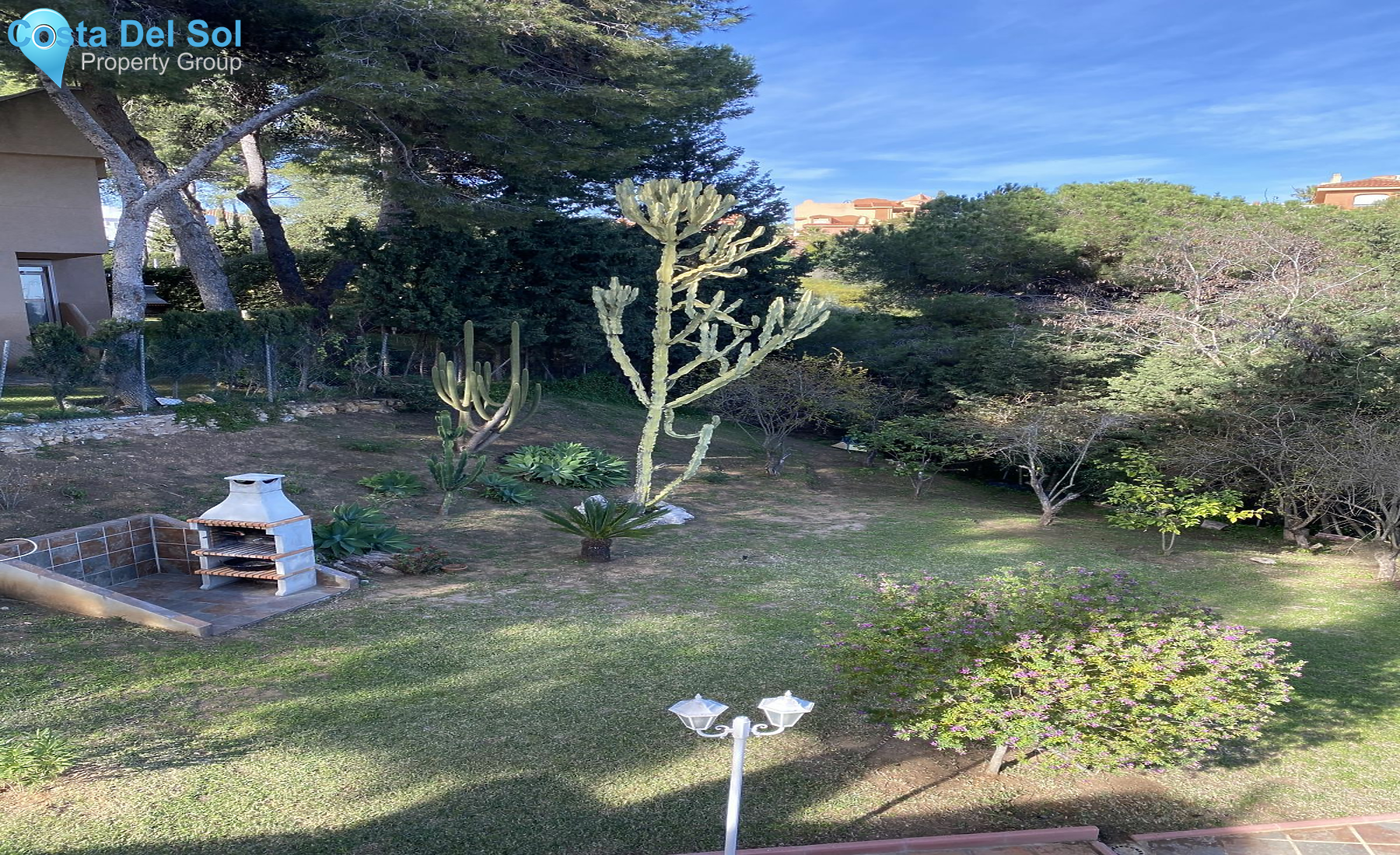 Detached Villa in Reserva de Marbella-1144429
