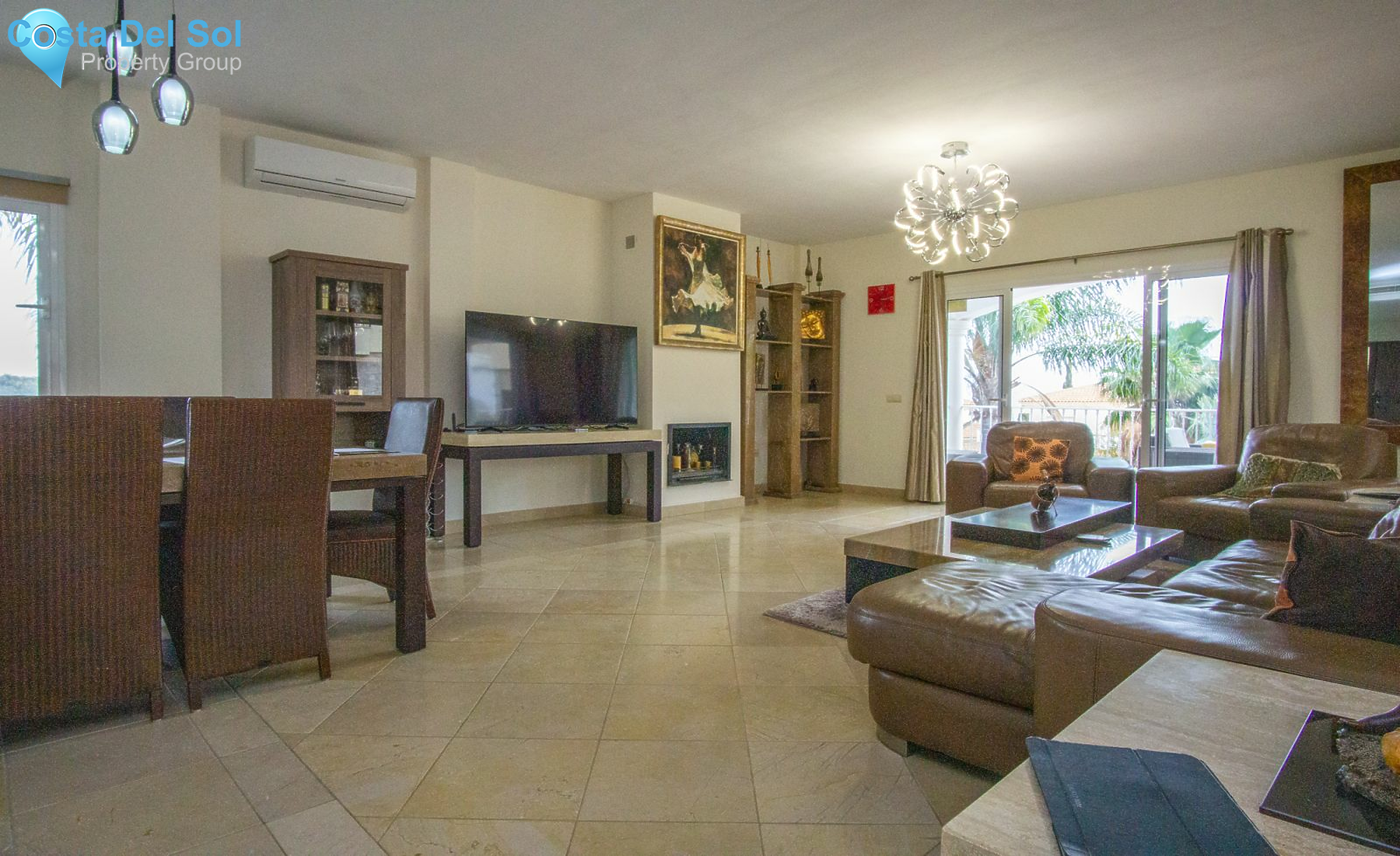 Detached Villa in Riviera del Sol-1129853