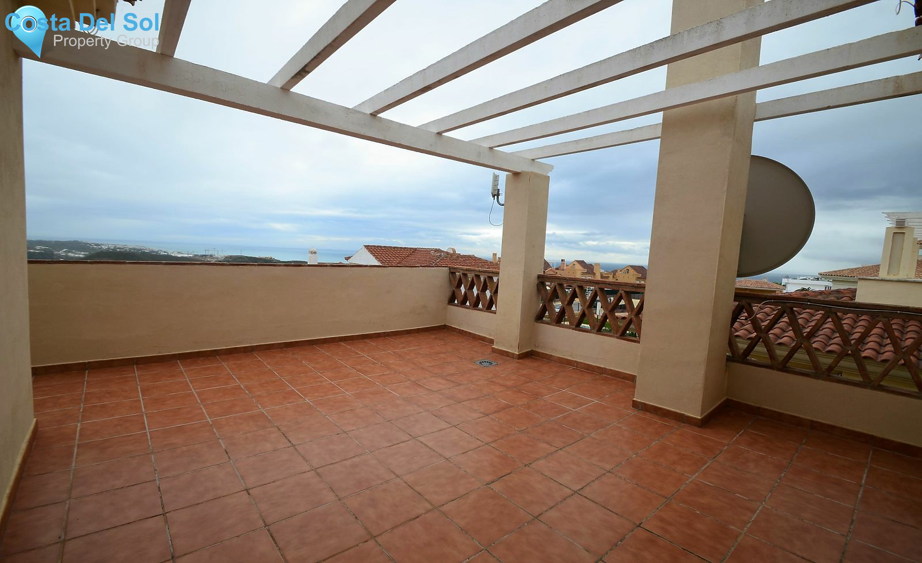 Detached Villa in Riviera del Sol-1169761