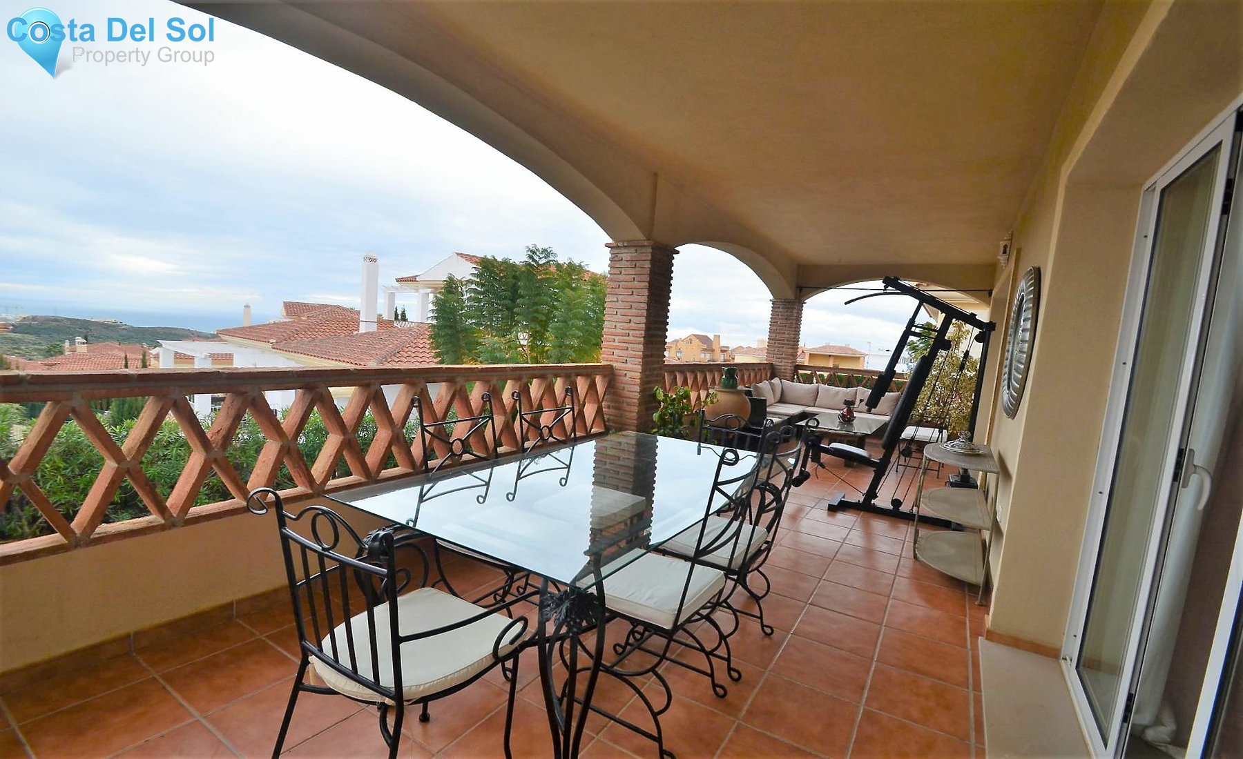 Detached Villa in Riviera del Sol-1169755