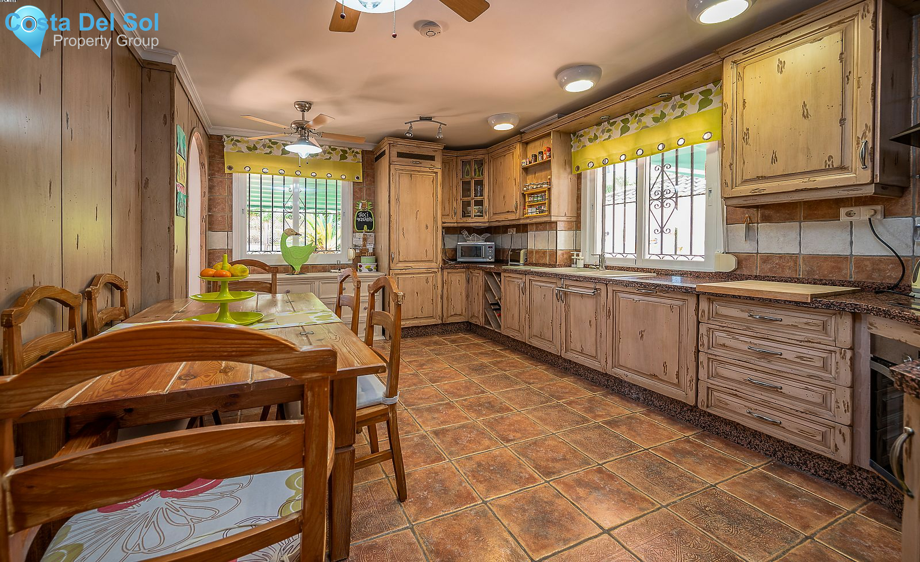 Detached Villa in Miraflores-1174521