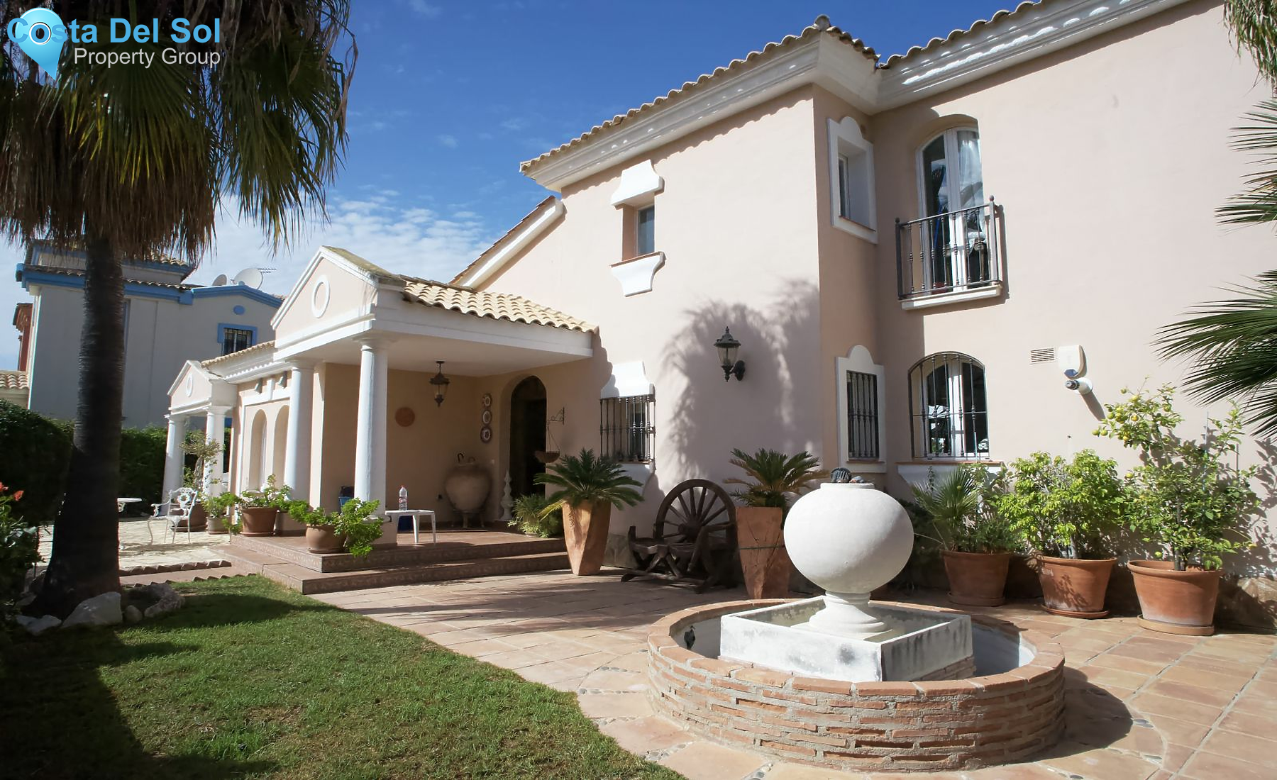 Detached Villa in Riviera del Sol