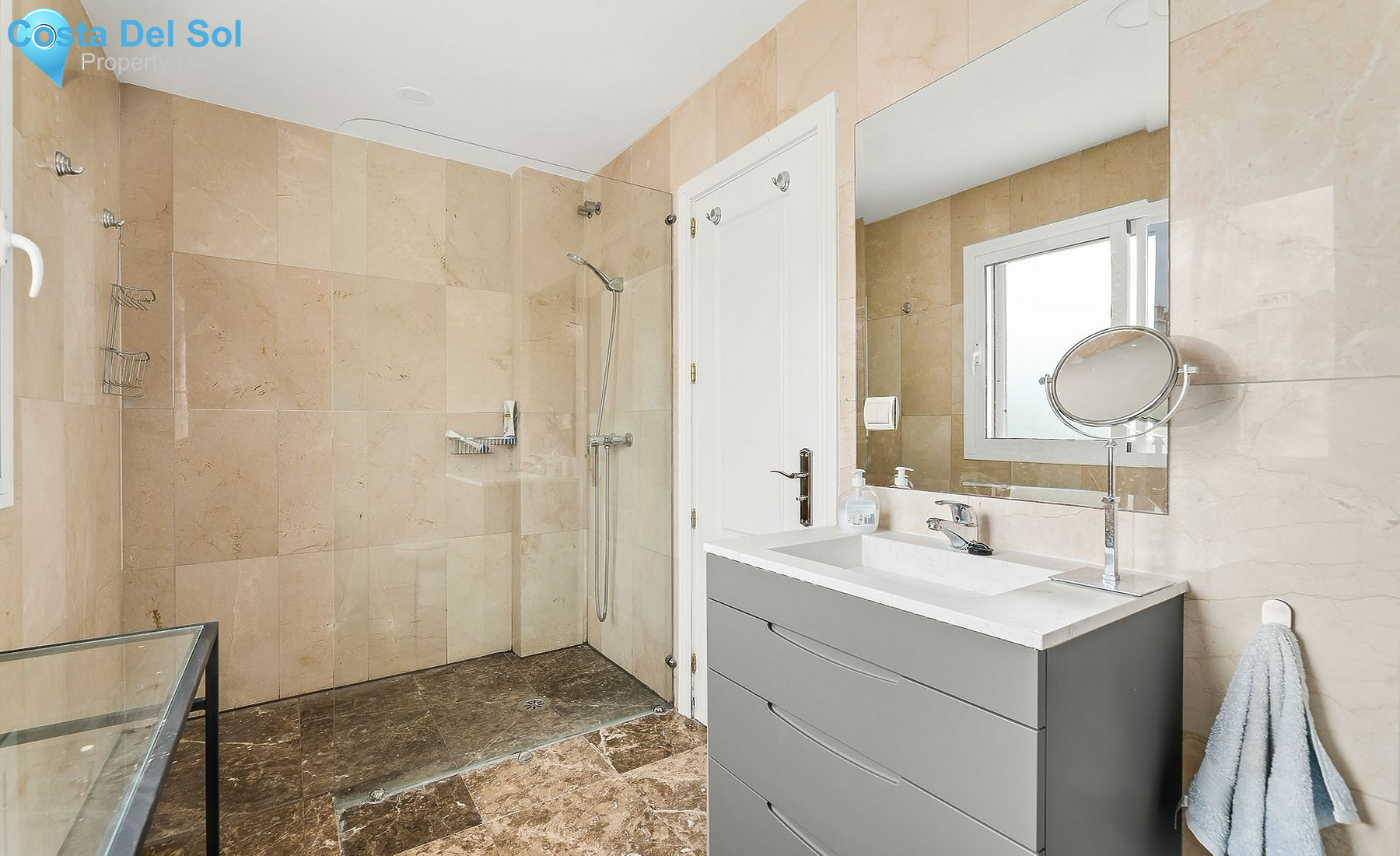 Detached Villa in Riviera del Sol-1494732