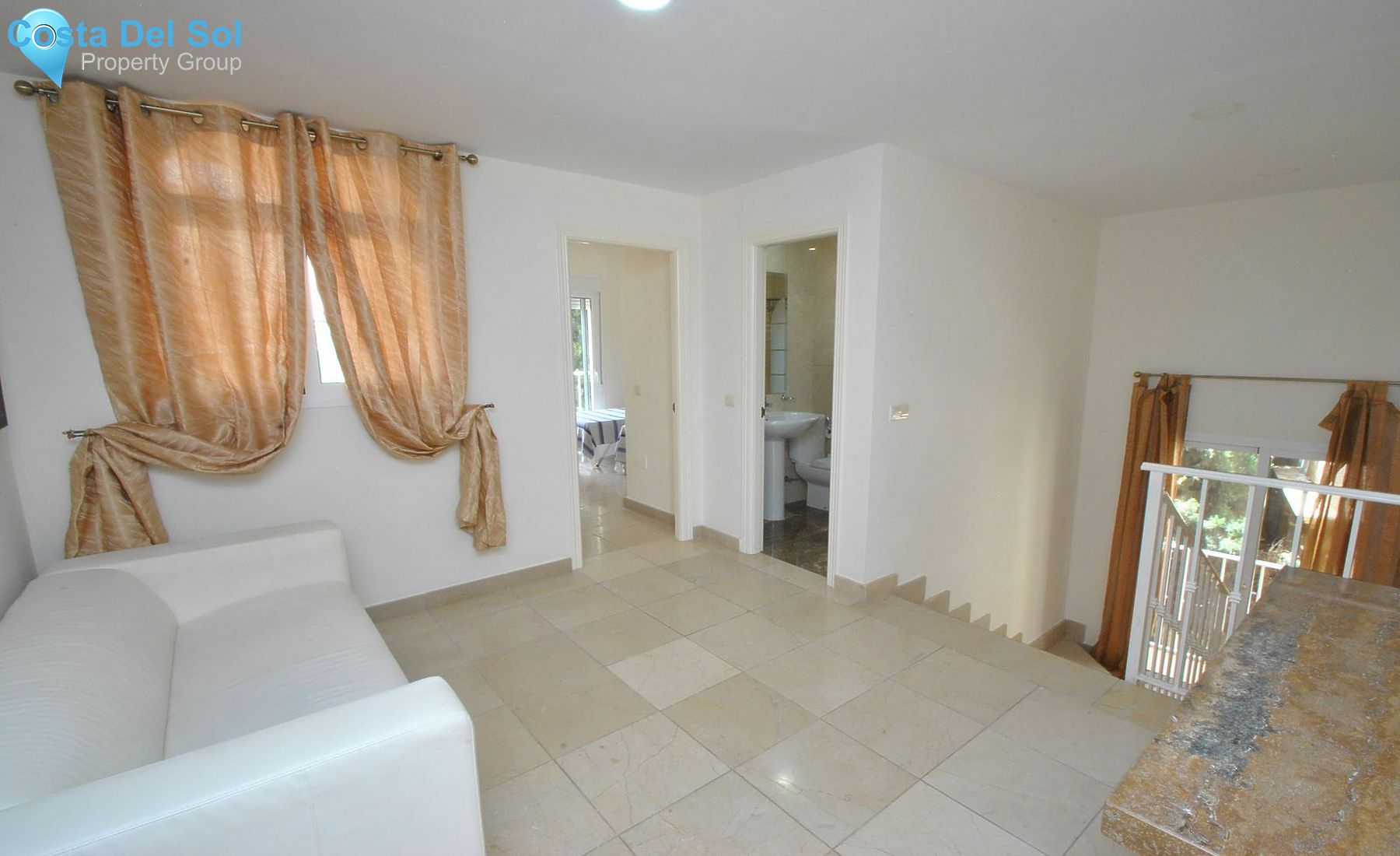 Detached Villa in Riviera del Sol-1495856