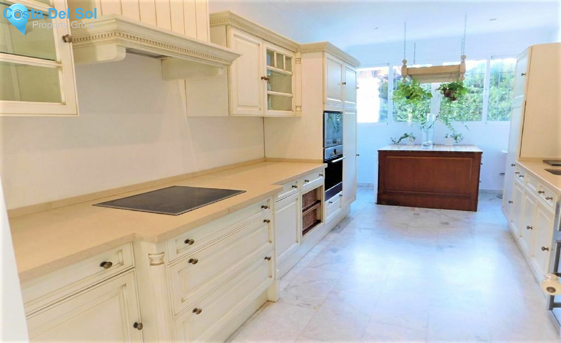 Detached Villa in San Pedro de Alcántara-1164606