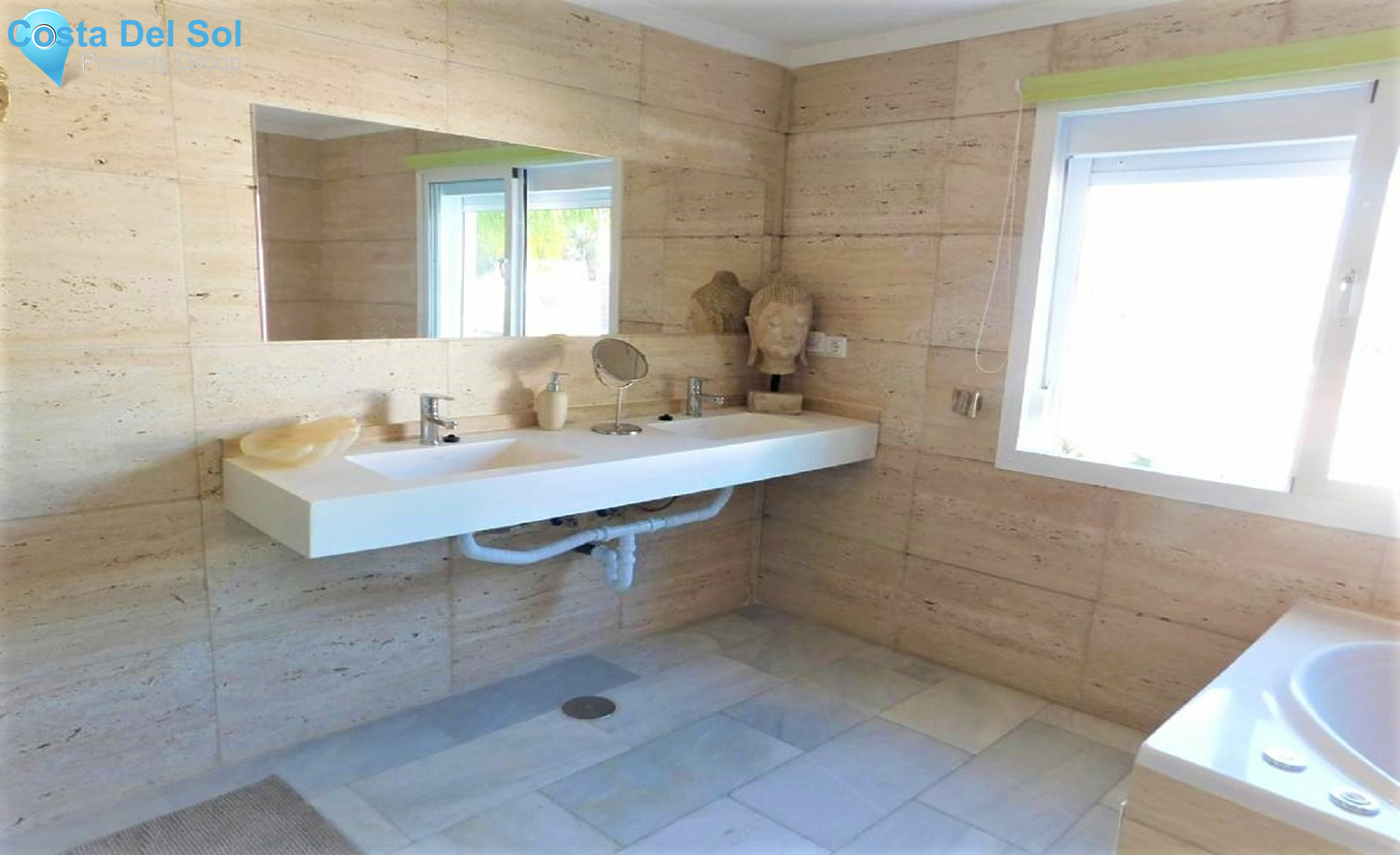 Detached Villa in San Pedro de Alcántara-1164608