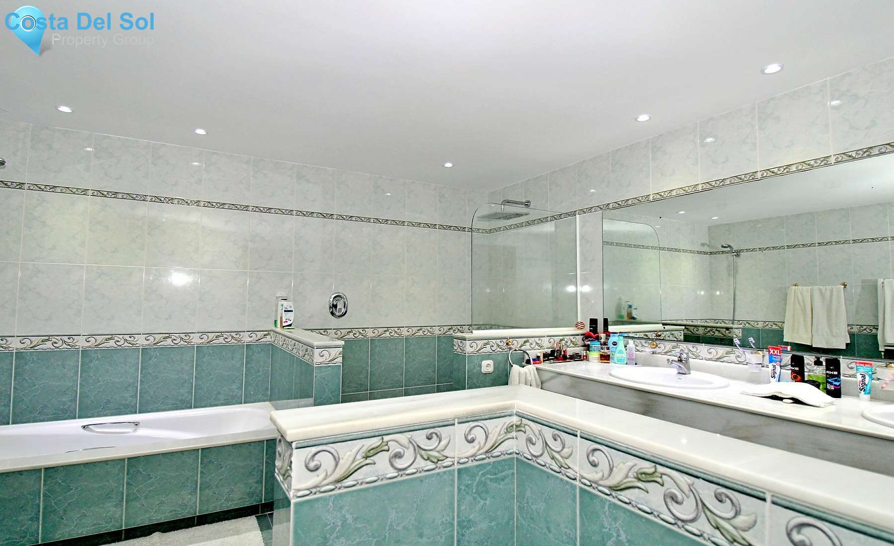 Detached Villa in San Pedro de Alcántara-1178201