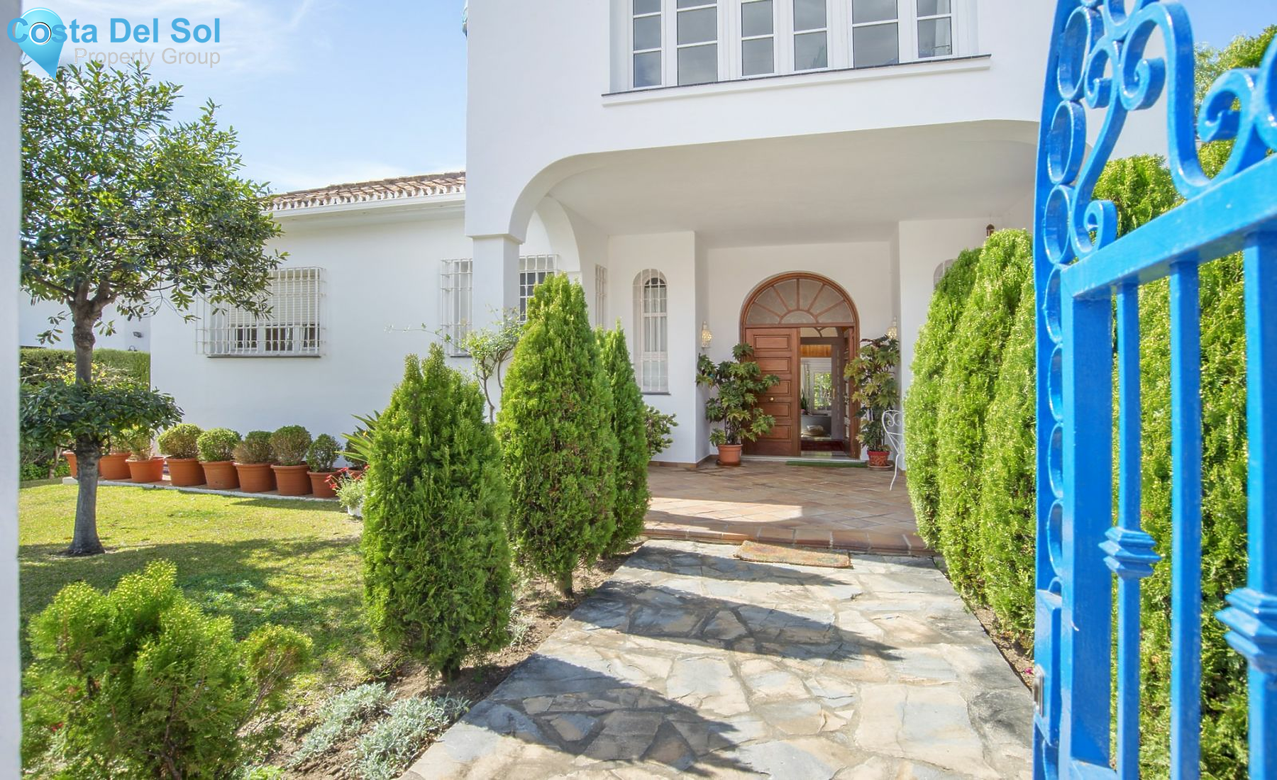 Detached Villa in San Pedro de Alcántara-1387420