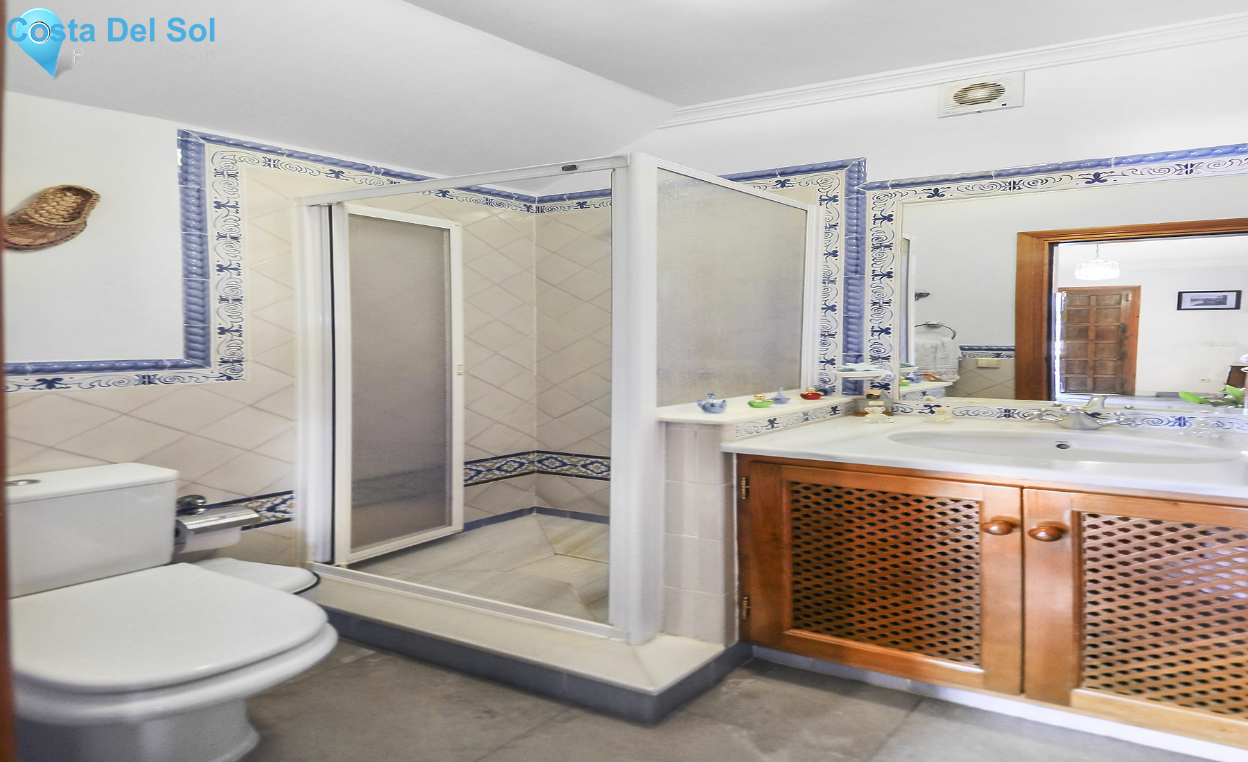 Detached Villa in San Pedro de Alcántara-1391307