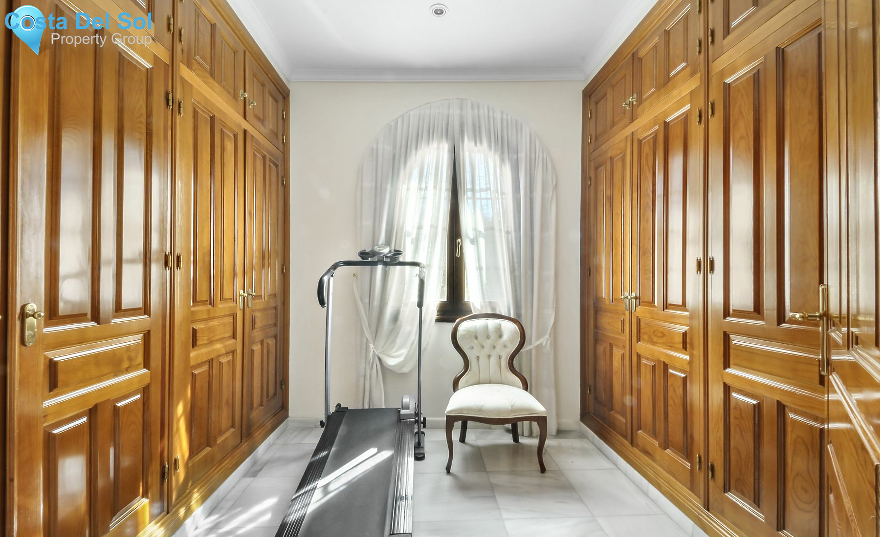 Detached Villa in San Pedro de Alcántara-1391304