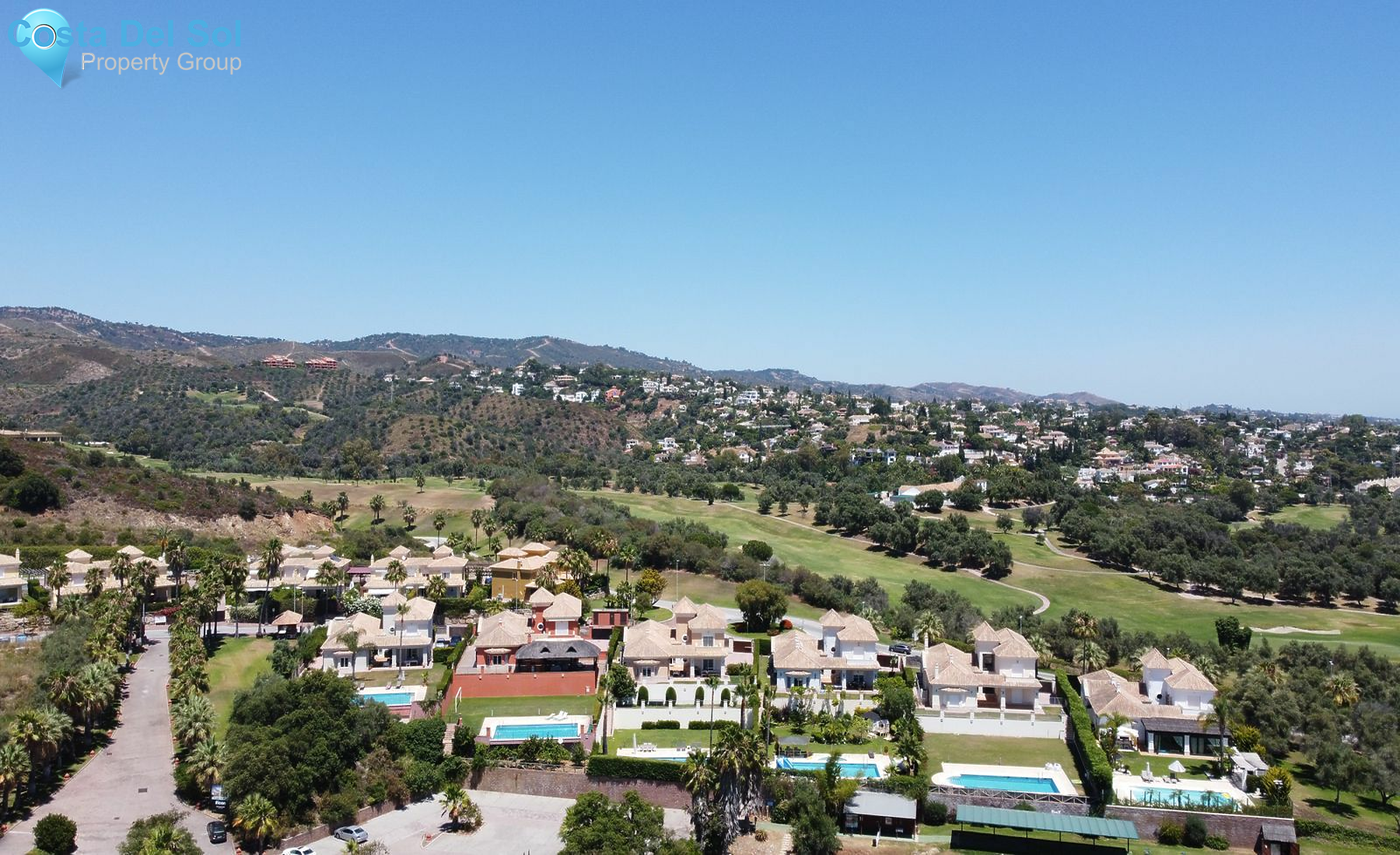 Detached Villa in Santa Clara-1180246
