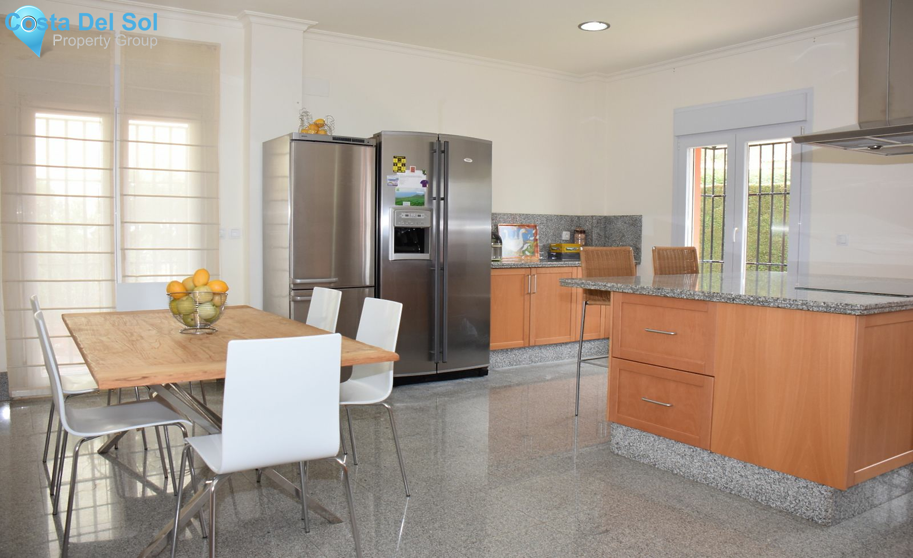 Detached Villa in Santa Clara-1180255