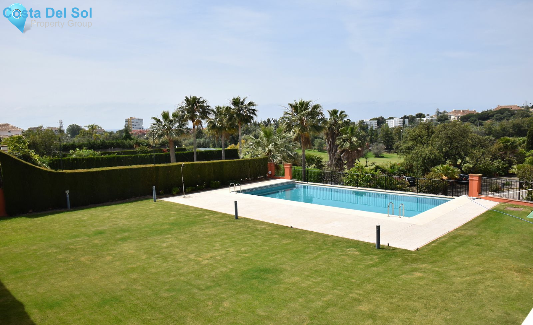 Detached Villa in Santa Clara-1180249