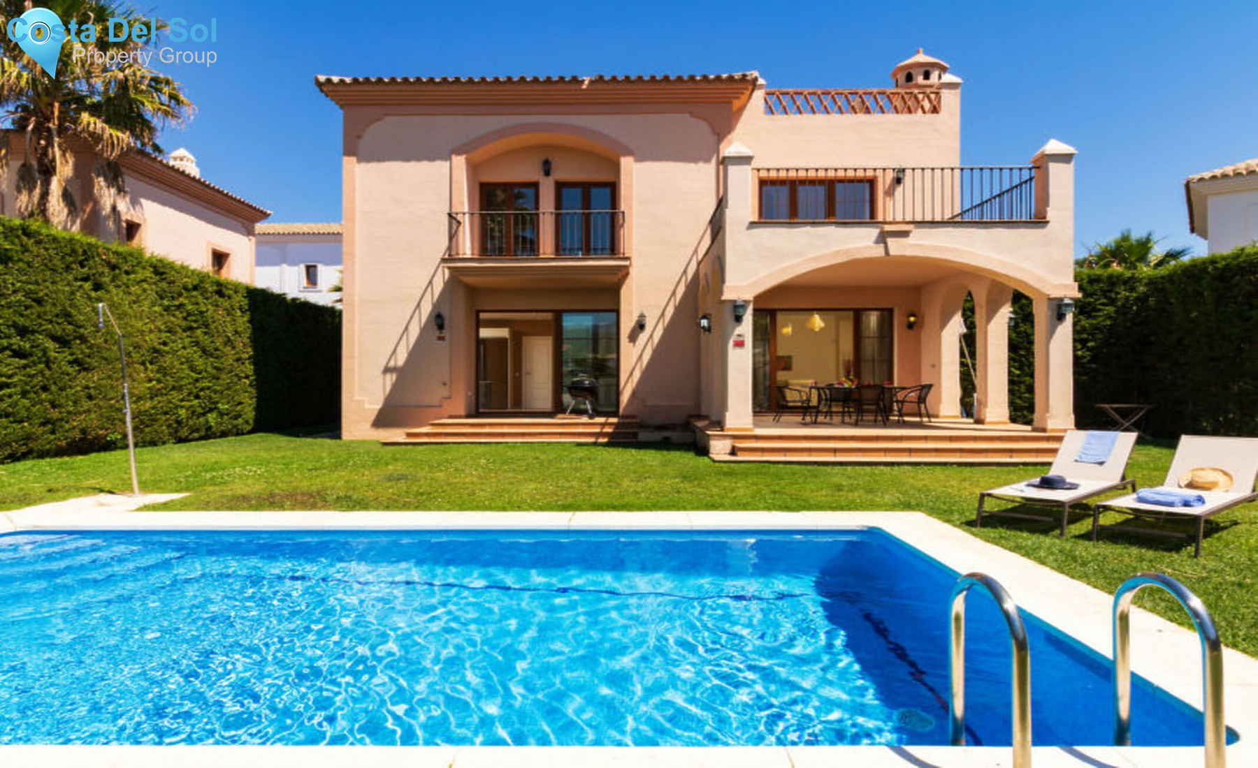 Detached Villa in Selwo