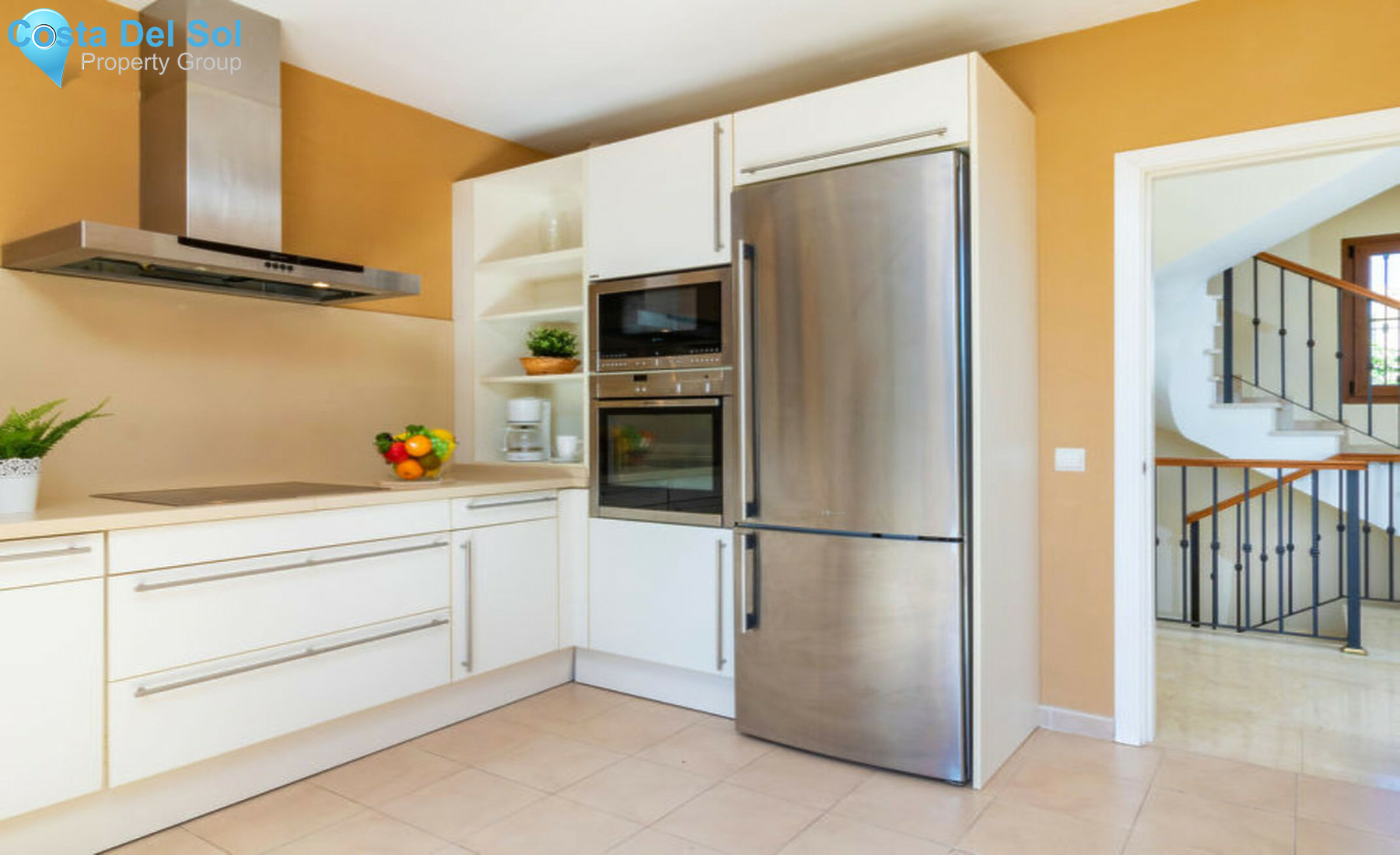Detached Villa in Selwo-734779