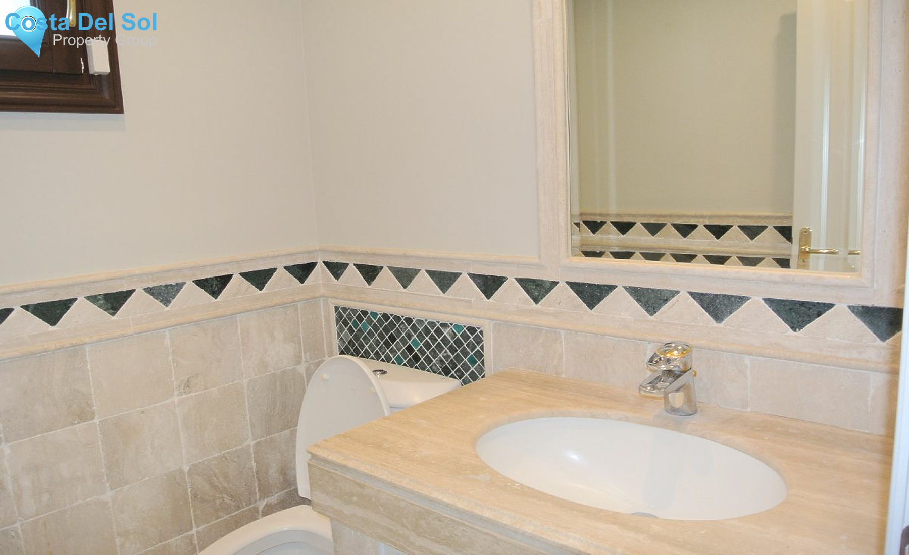 Detached Villa in Sierra Blanca-1172879