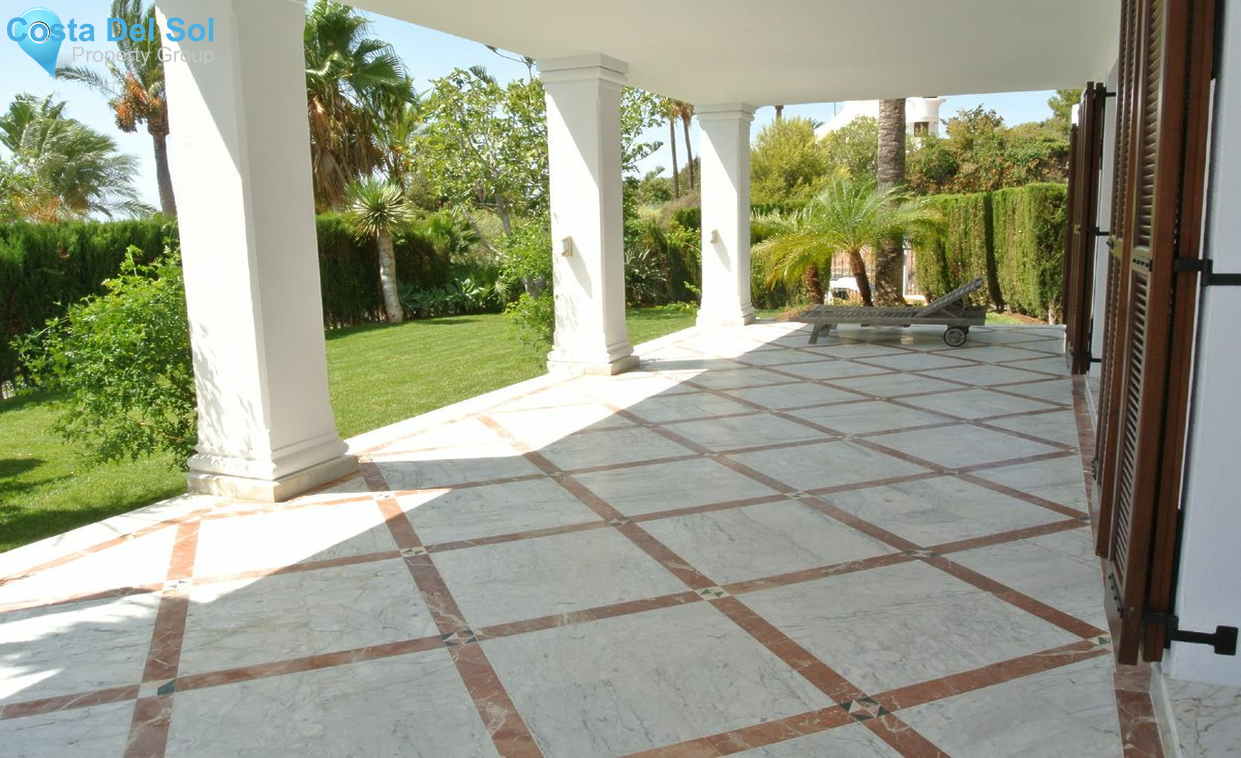 Detached Villa in Sierra Blanca-1172870