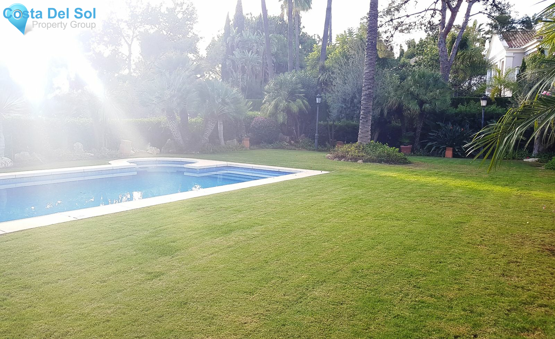 Detached Villa in Sierra Blanca-1195792