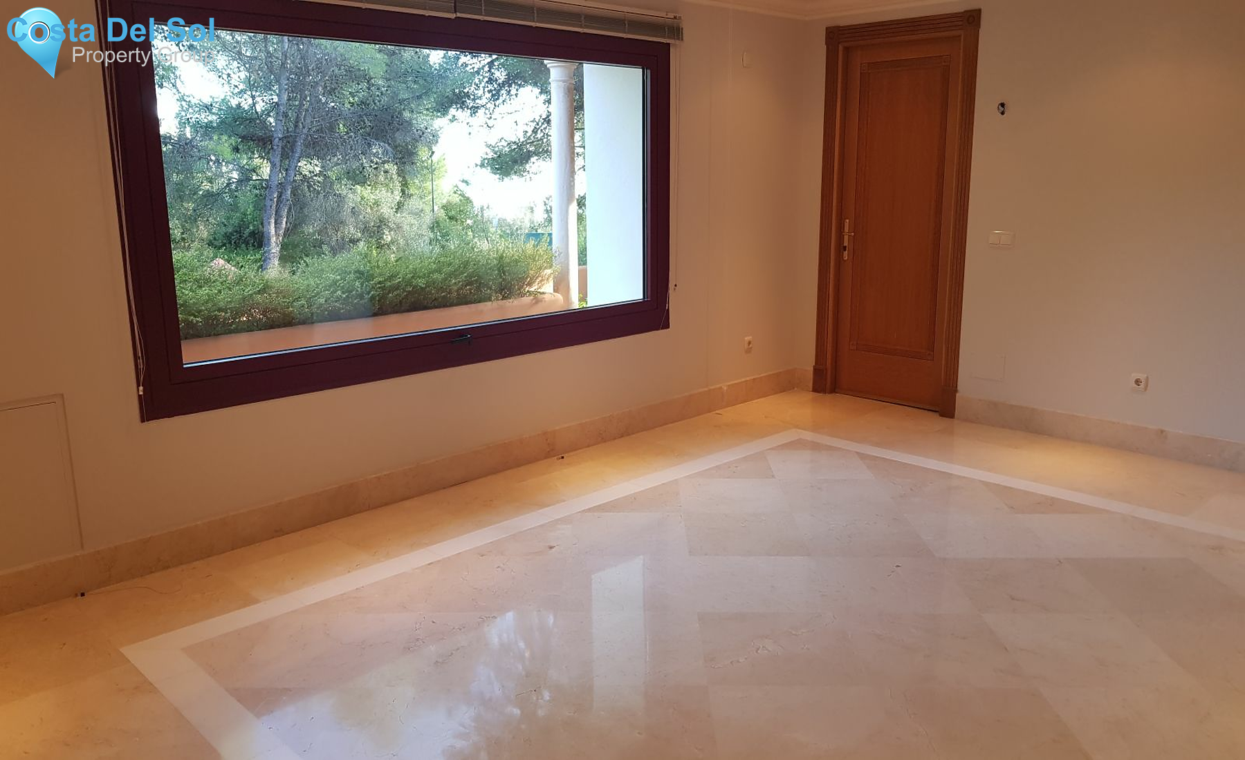 Detached Villa in Sierra Blanca-1195798