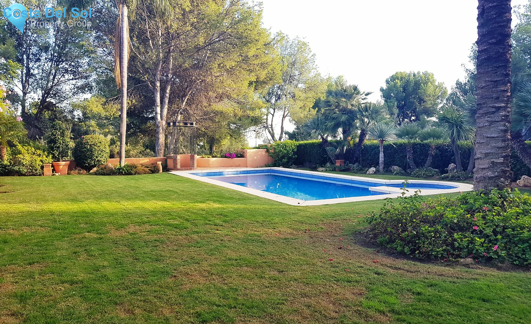 Detached Villa in Sierra Blanca-1195785