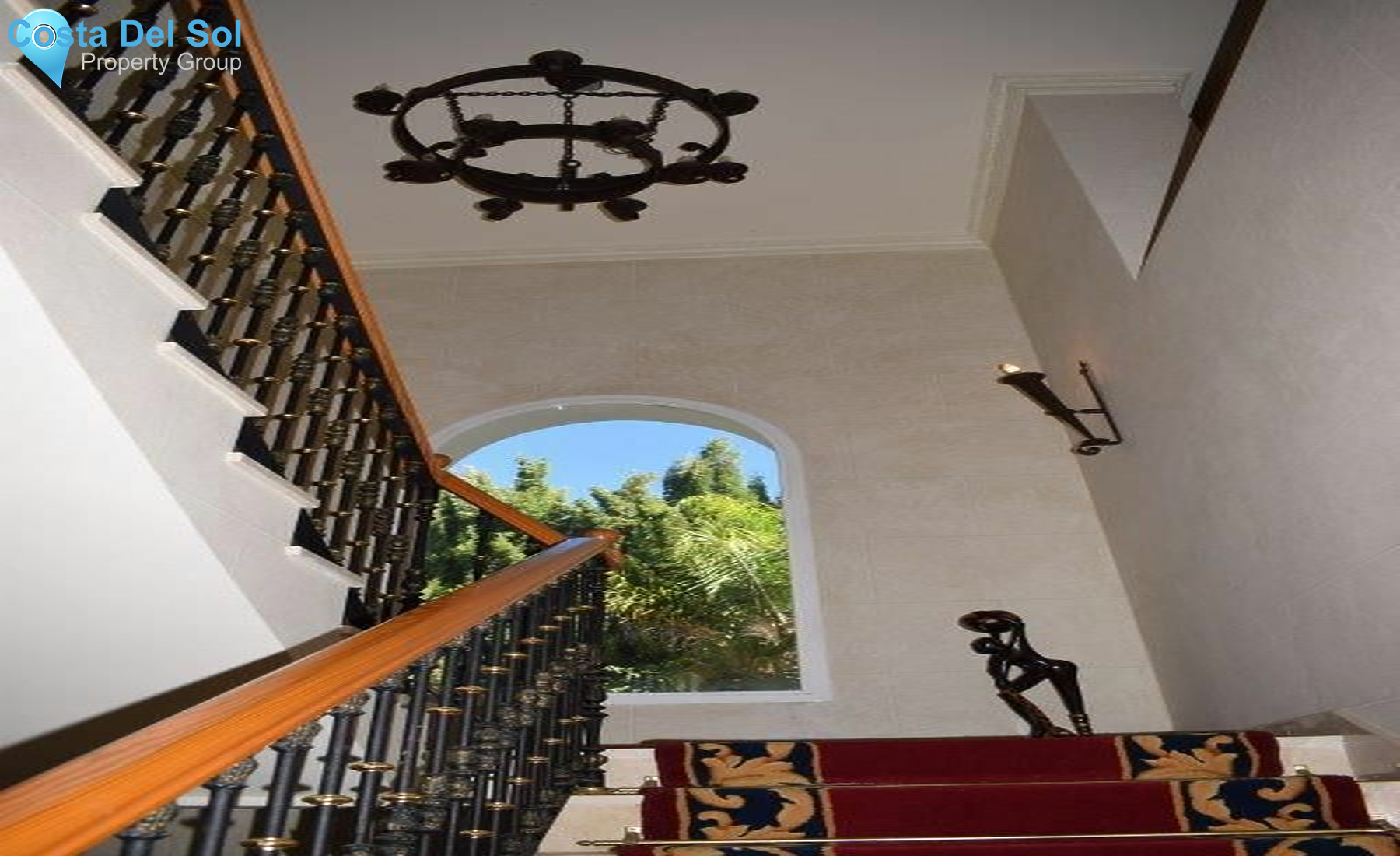 Detached Villa in The Golden Mile-1167512
