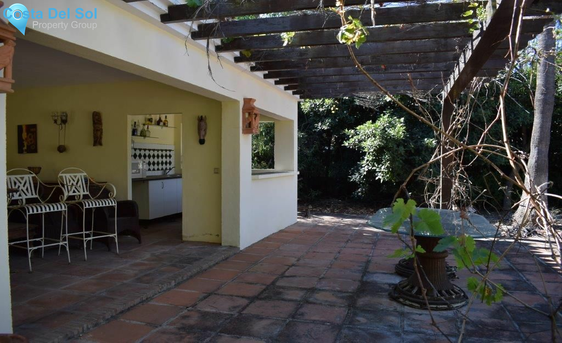 Detached Villa in The Golden Mile-1167510