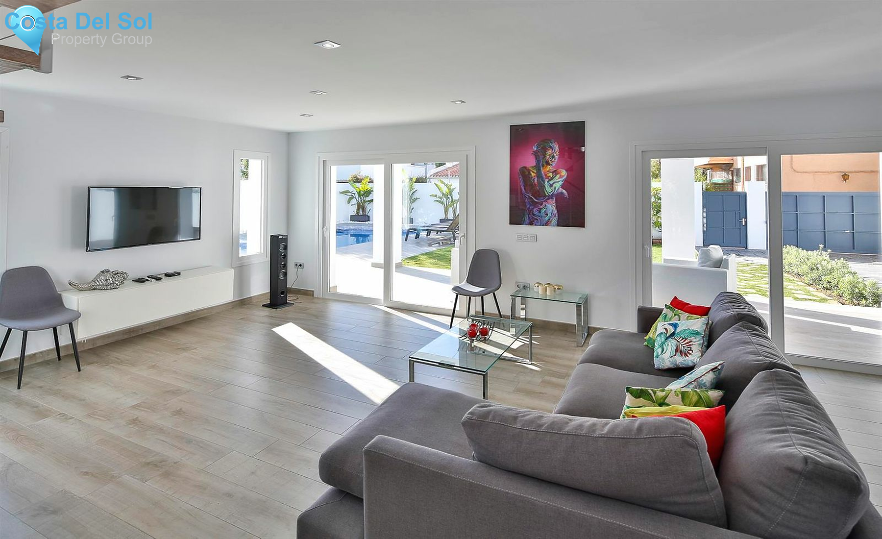 Detached Villa in The Golden Mile-1430725