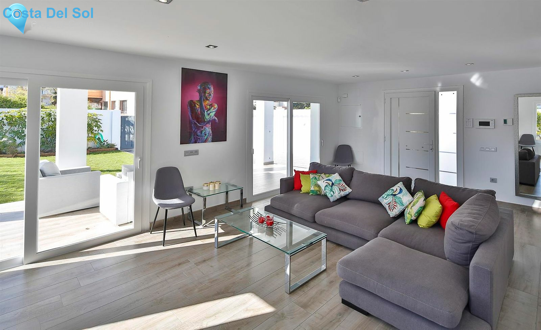 Detached Villa in The Golden Mile-1430726