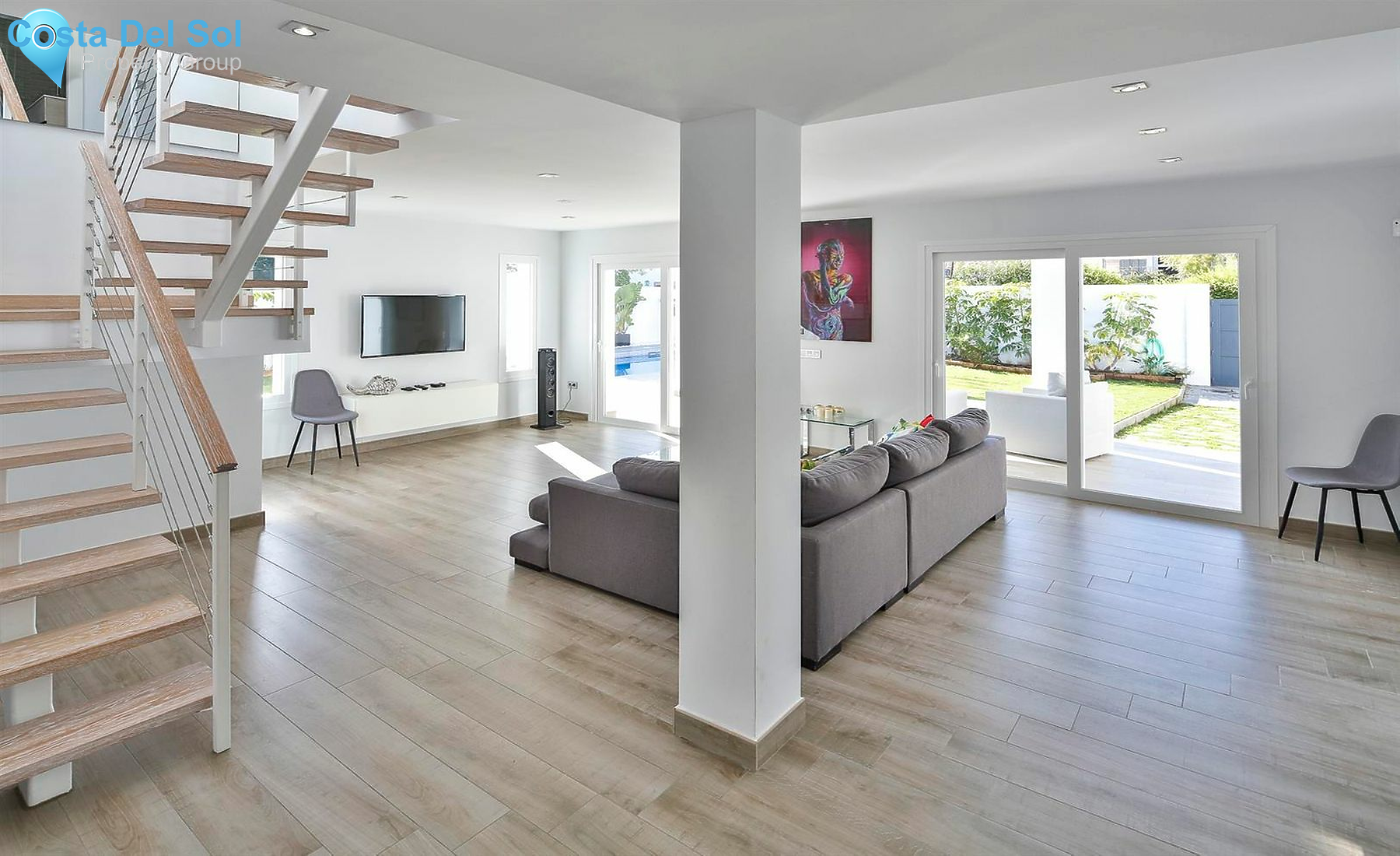 Detached Villa in The Golden Mile-1430728