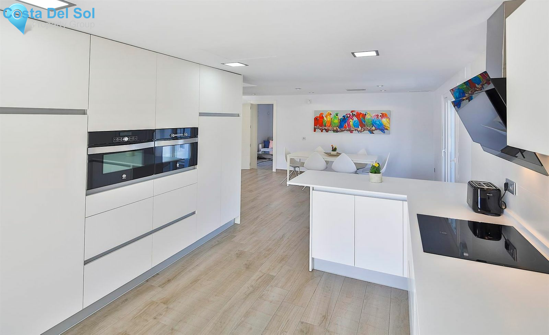 Detached Villa in The Golden Mile-1430731