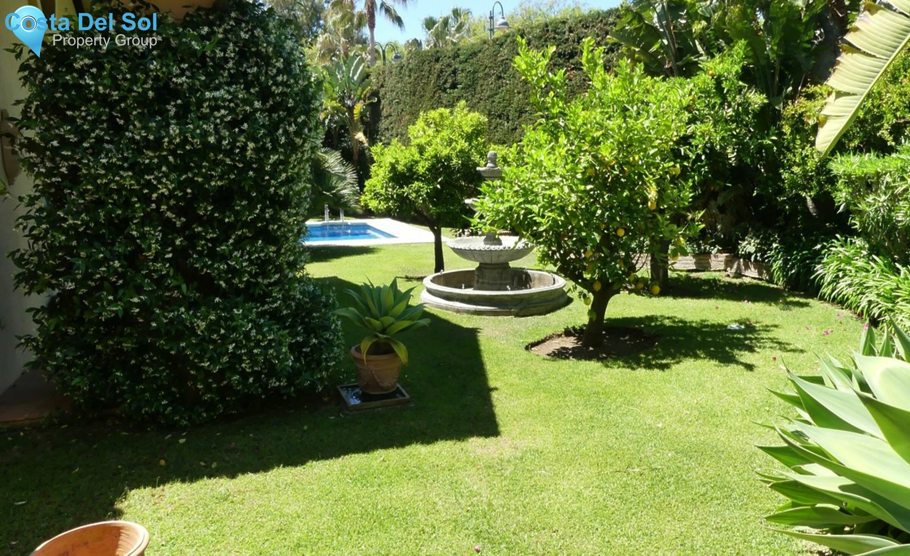 Detached Villa in Puerto Banús-1447304