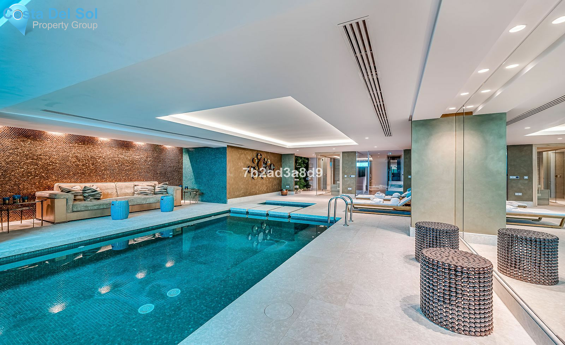 Detached Villa in The Golden Mile-1449848