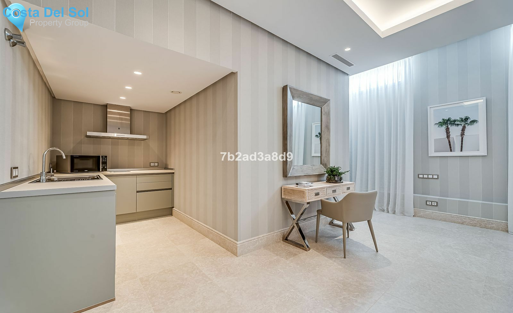 Detached Villa in The Golden Mile-1449851