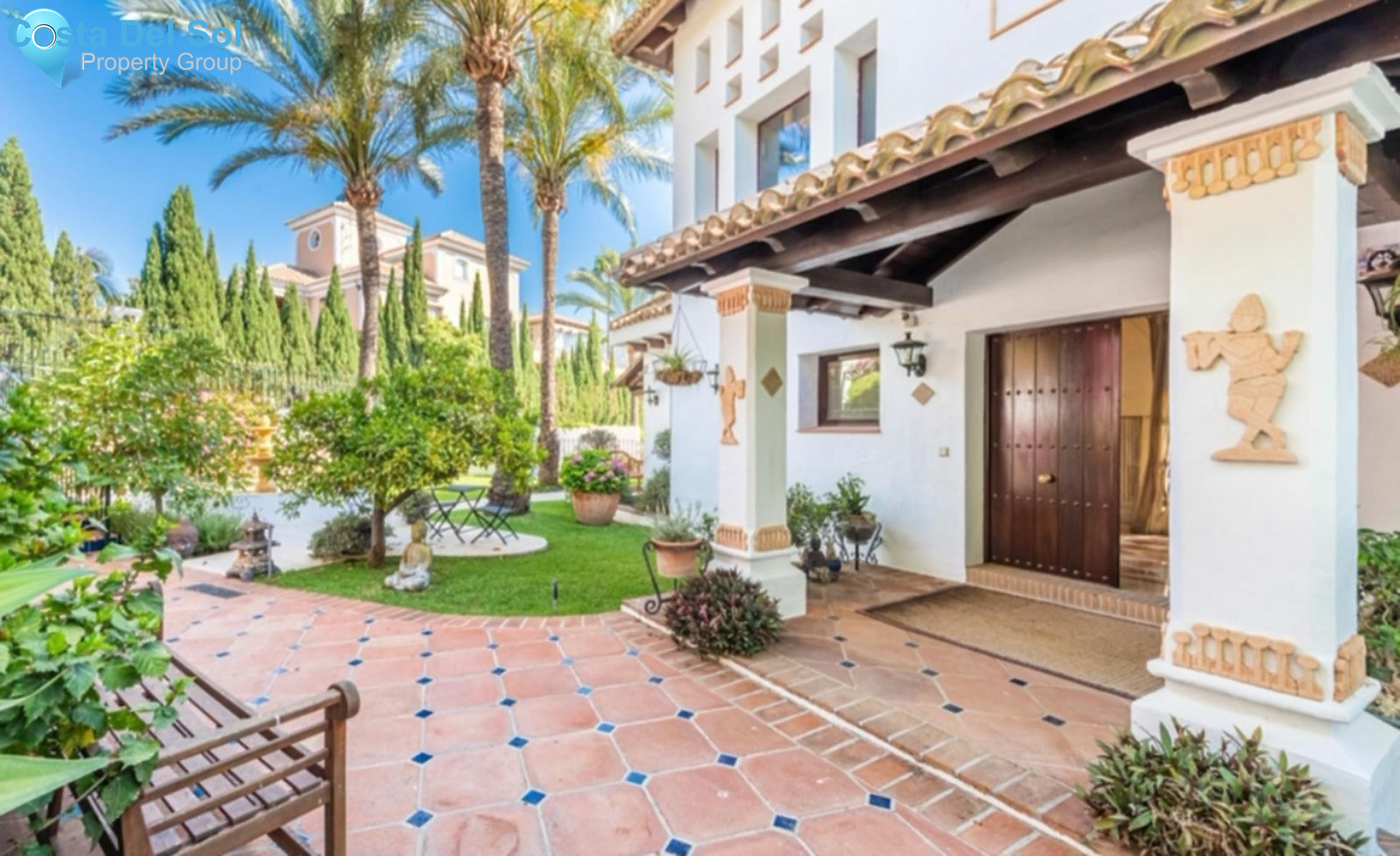 Detached Villa in The Golden Mile