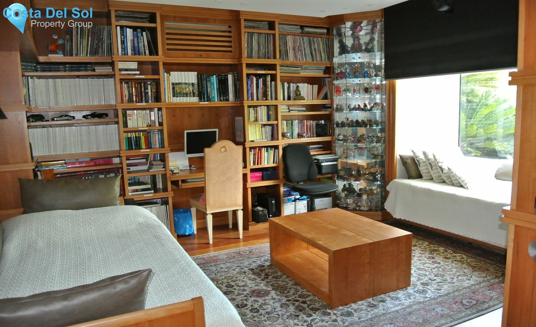 Detached Villa in The Golden Mile-1469314